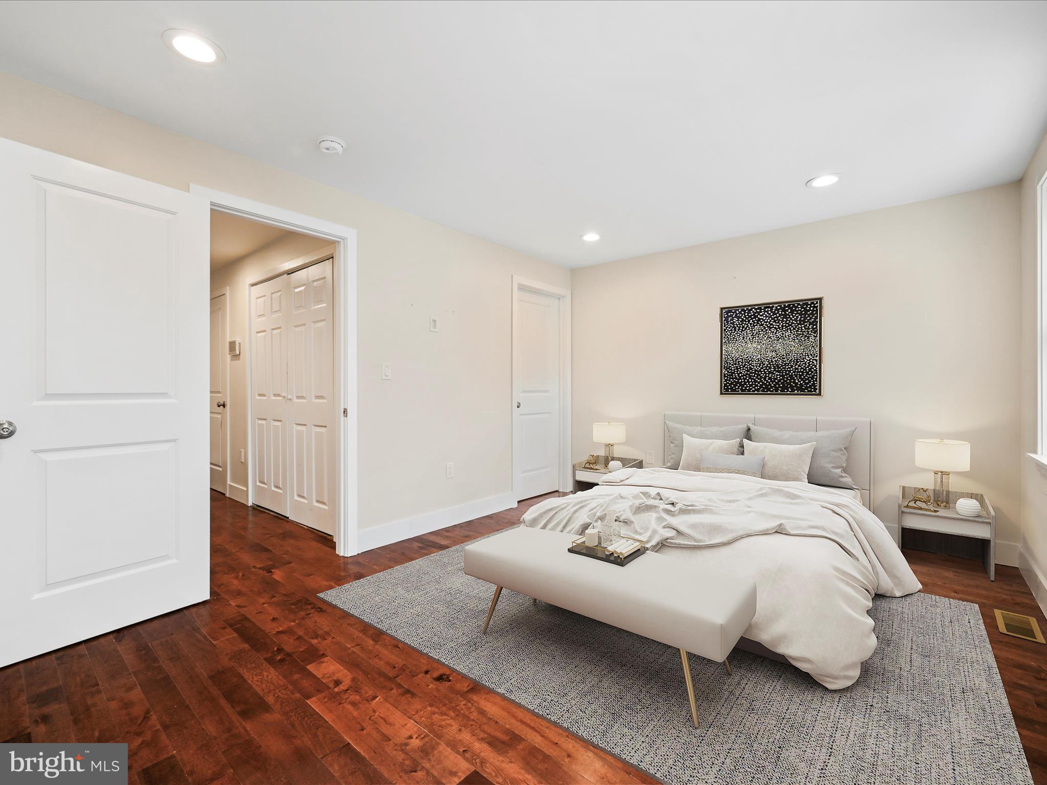 1204 MONTROSE STREET