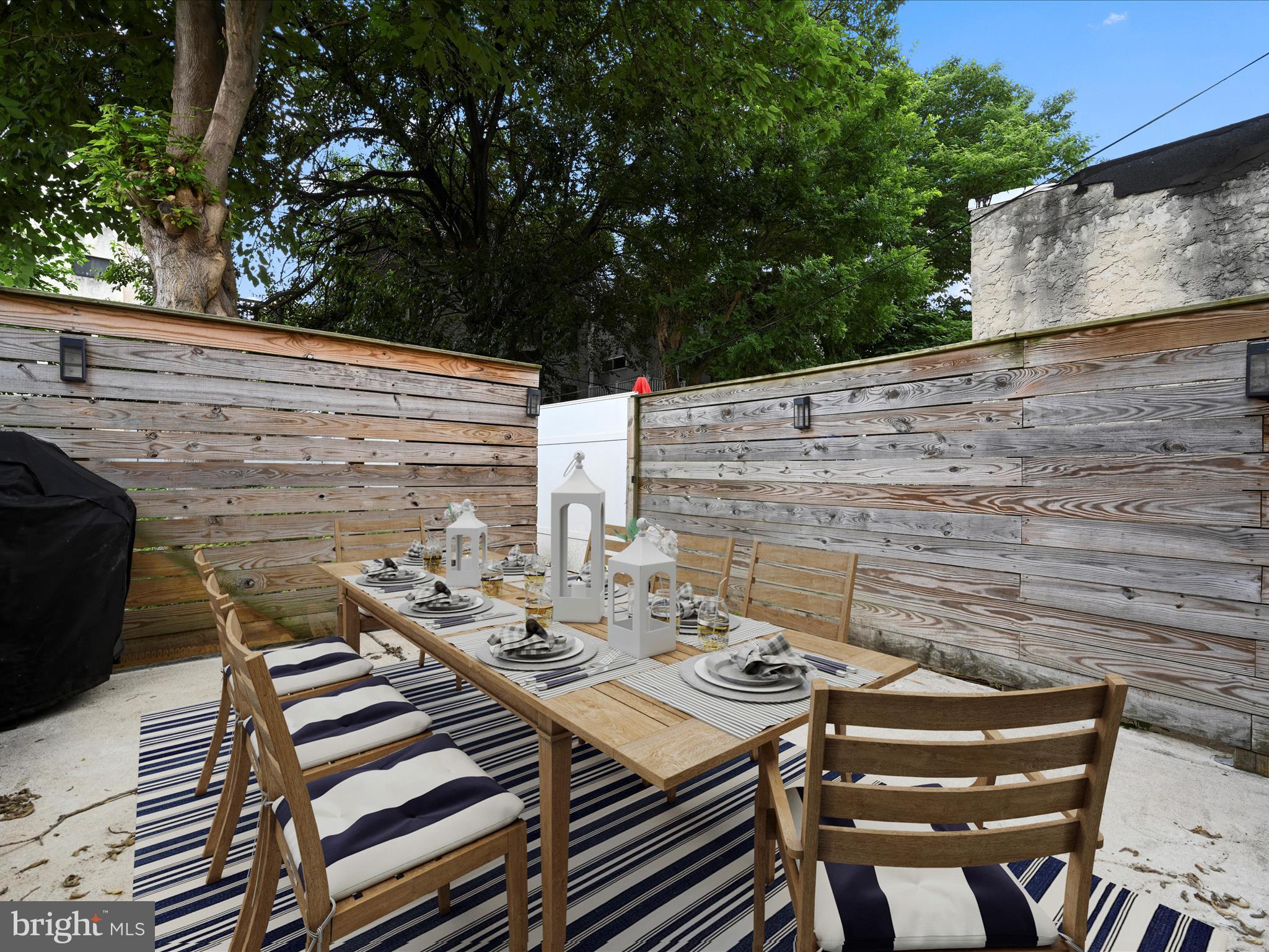 1204 MONTROSE STREET