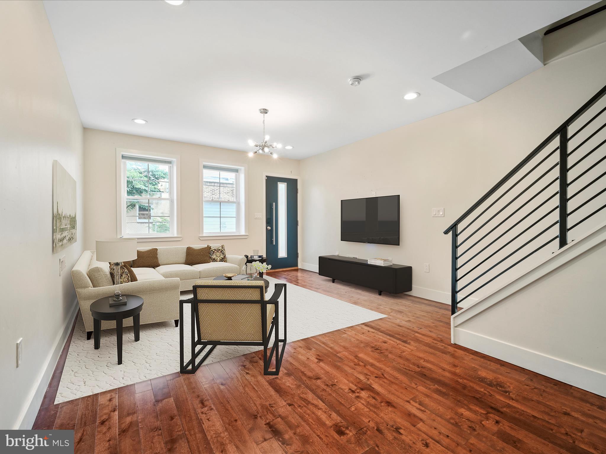 1204 MONTROSE STREET