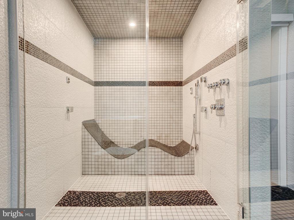 1203 N 3RD STREET 15 103