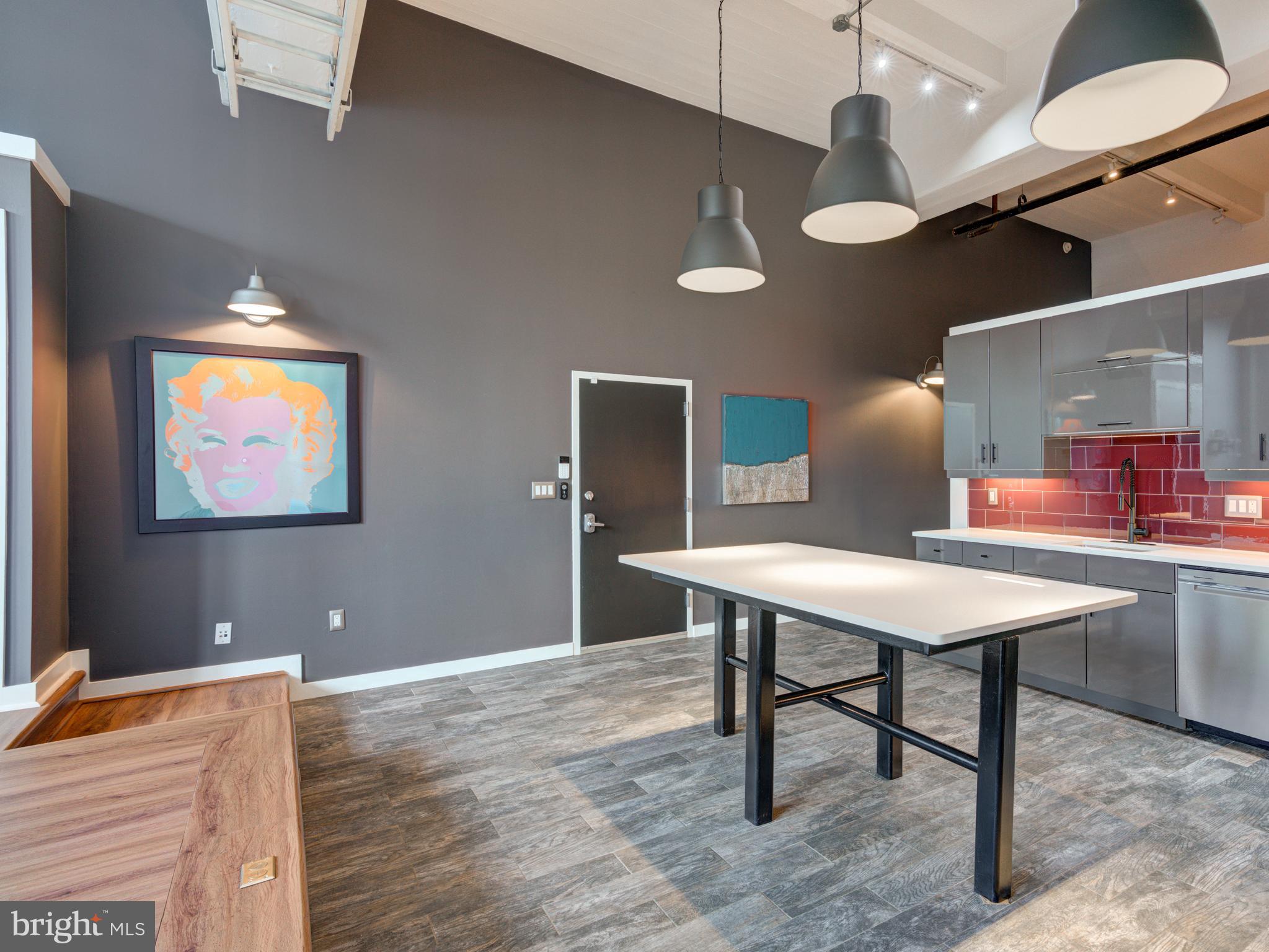 1203 N 3RD STREET 15 103