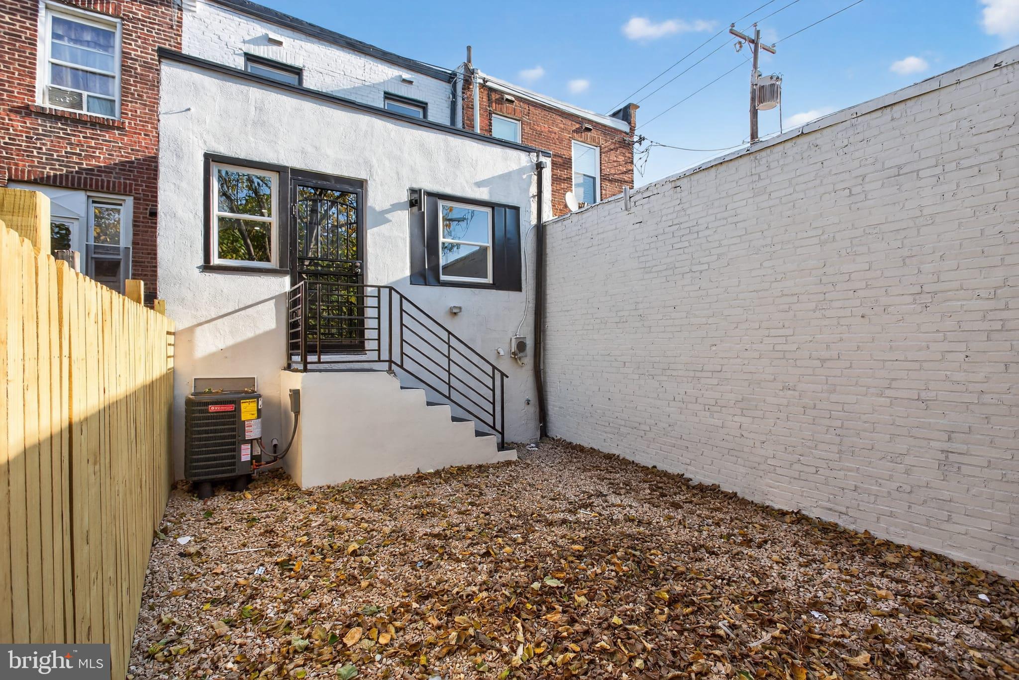 2658 S 68TH STREET