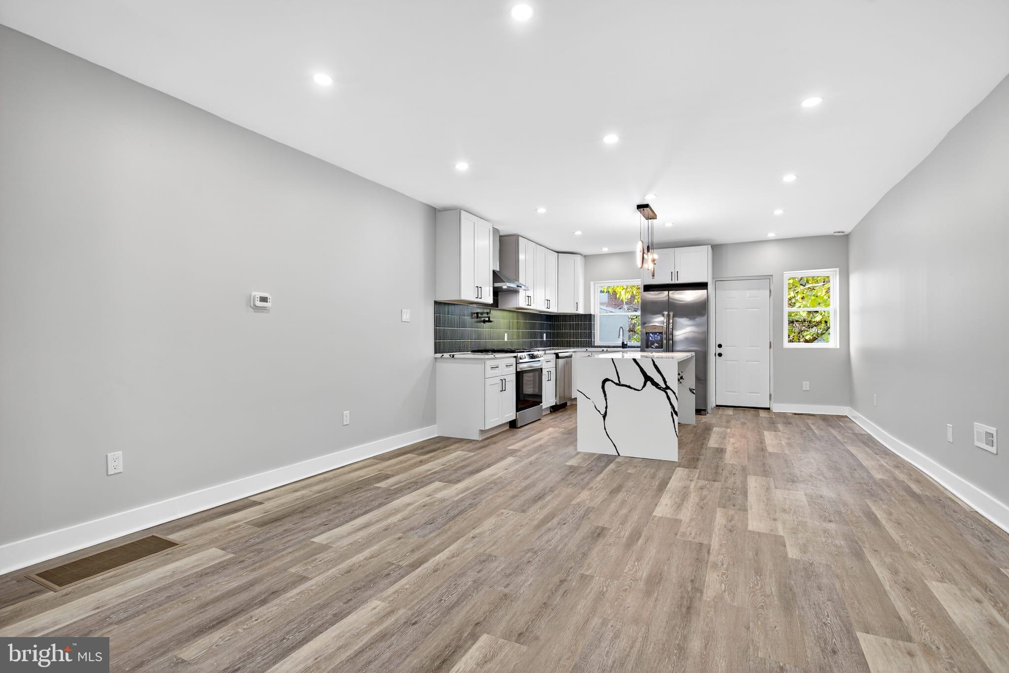 2658 S 68TH STREET