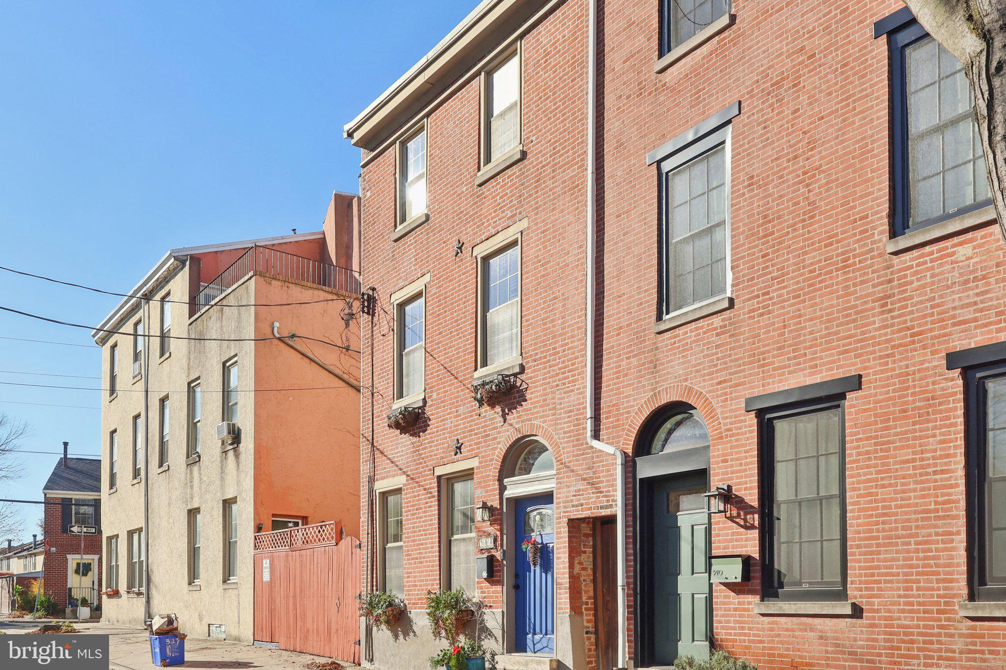 908 N ORIANNA STREET