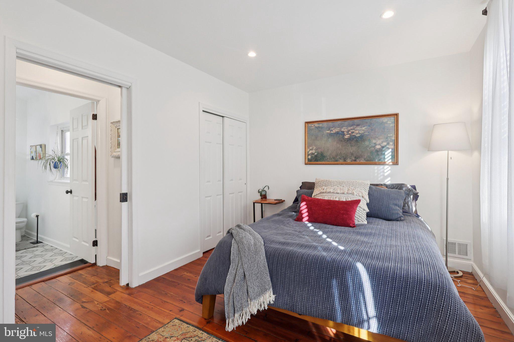 908 N ORIANNA STREET