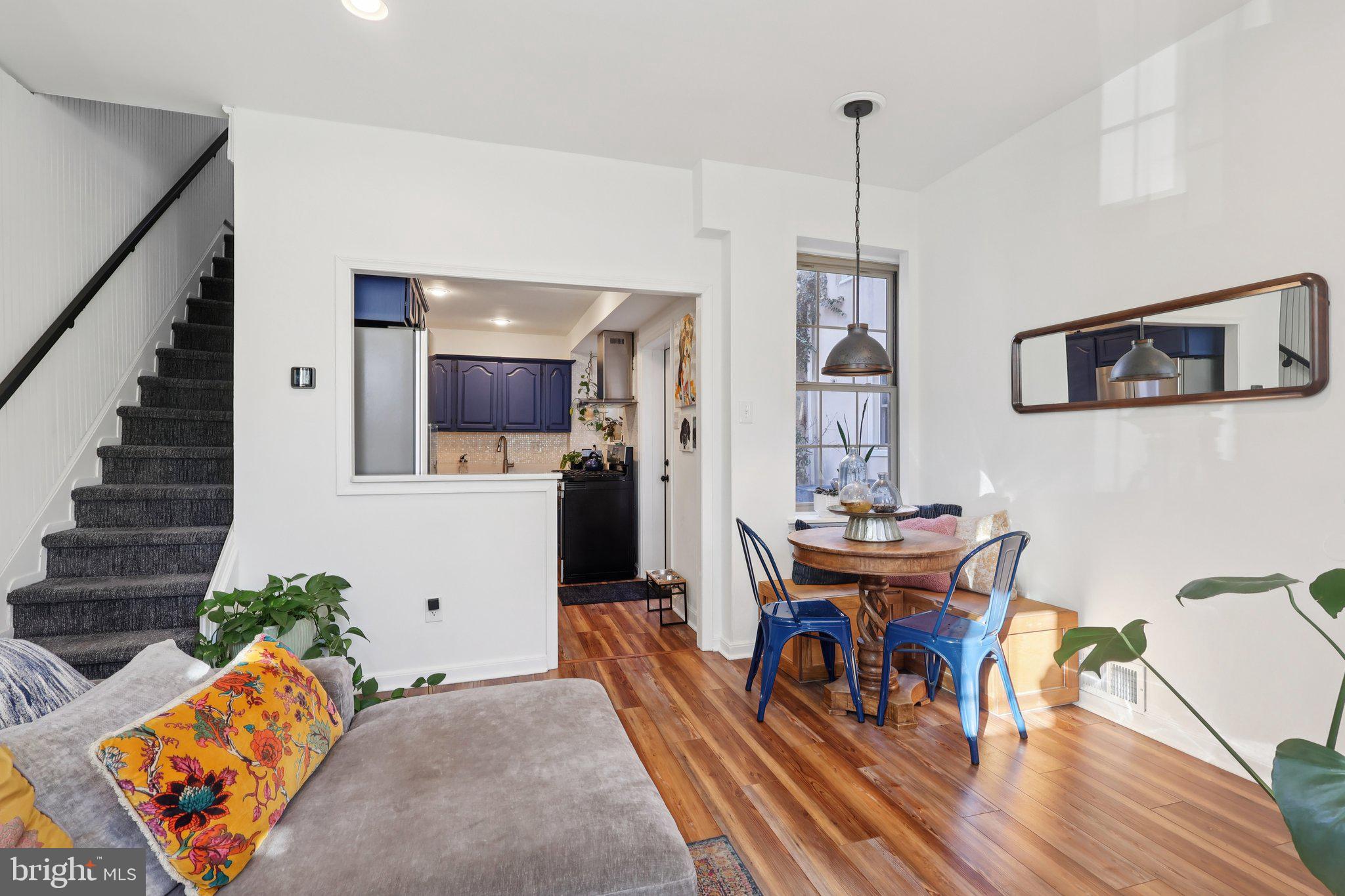 908 N ORIANNA STREET