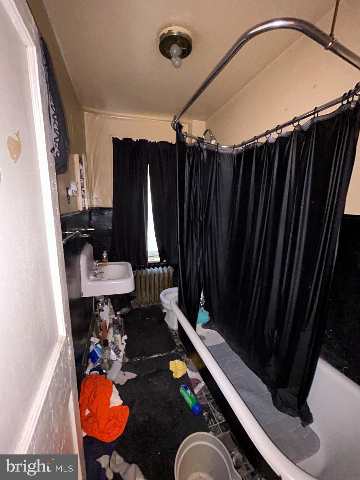 5821 WAKEFIELD STREET