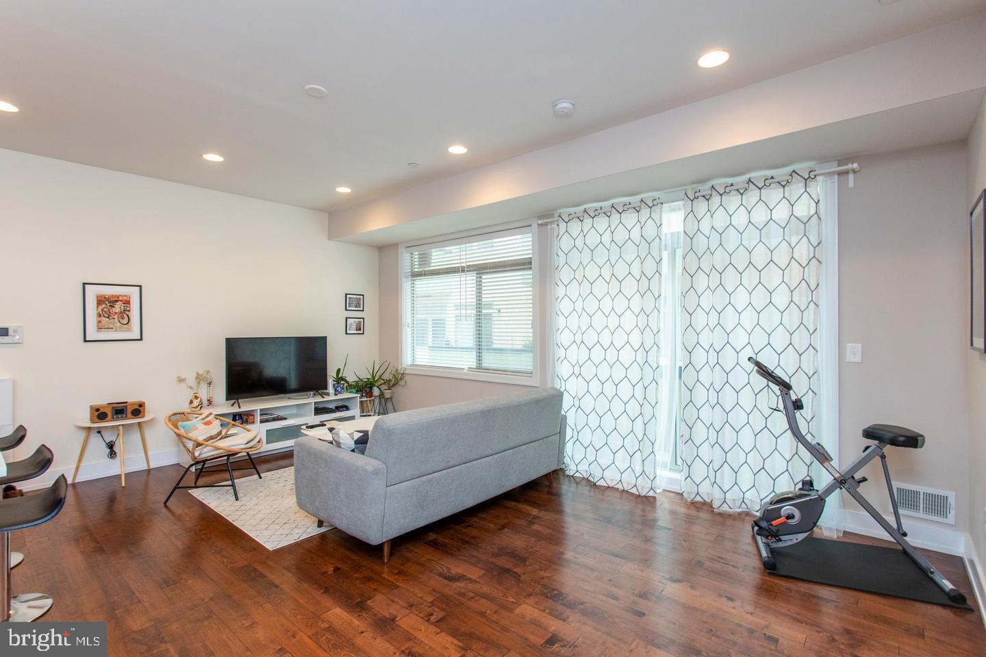 1501 N 2ND STREET 00 4