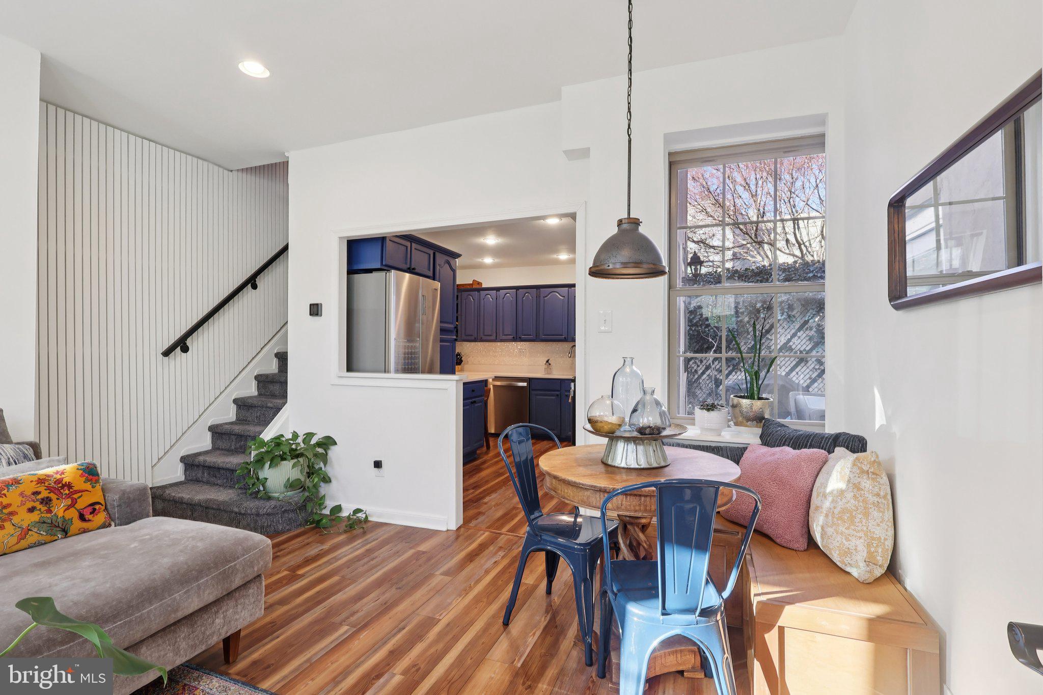 908 N ORIANNA STREET