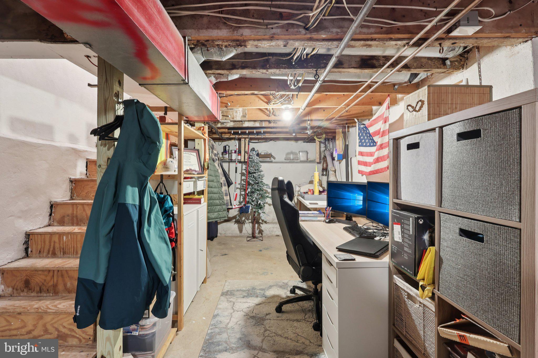 908 N ORIANNA STREET