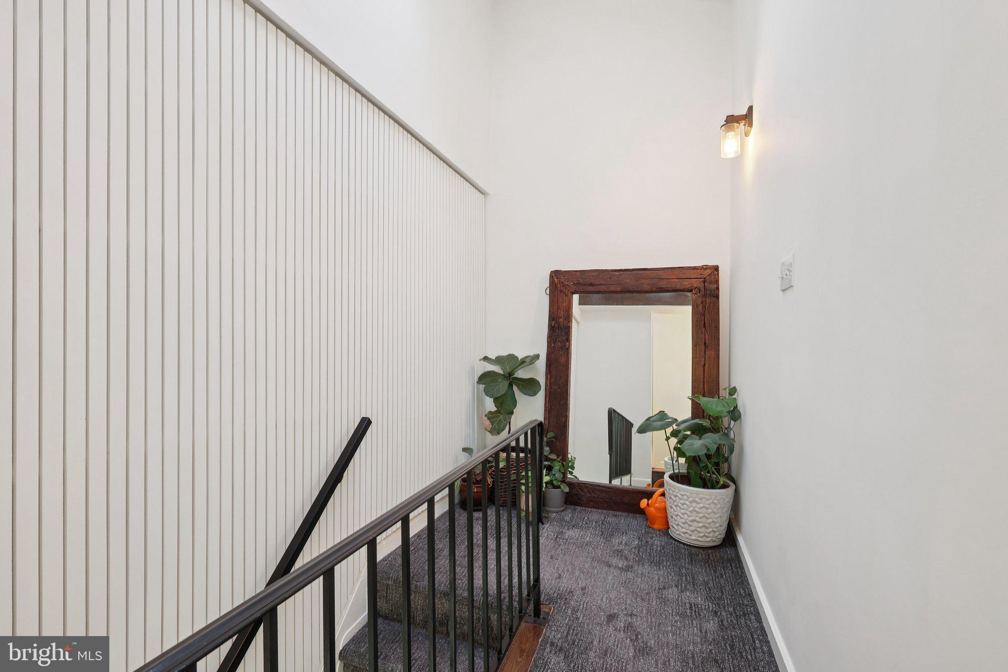 908 N ORIANNA STREET