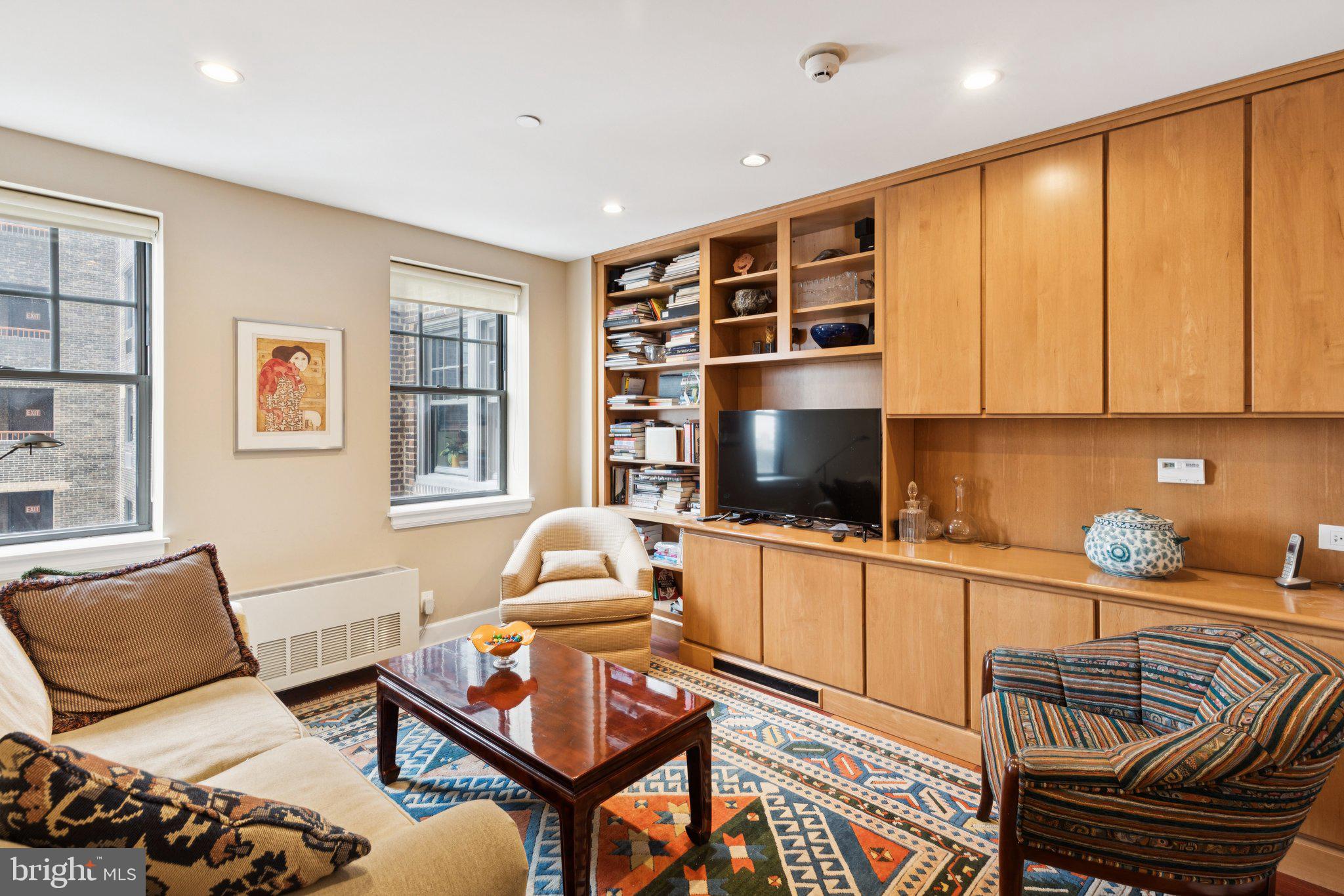 1701 LOCUST STREET 15 1704