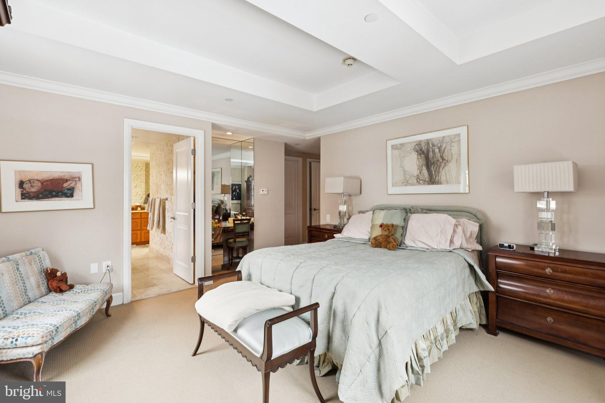 1701 LOCUST STREET 15 1704
