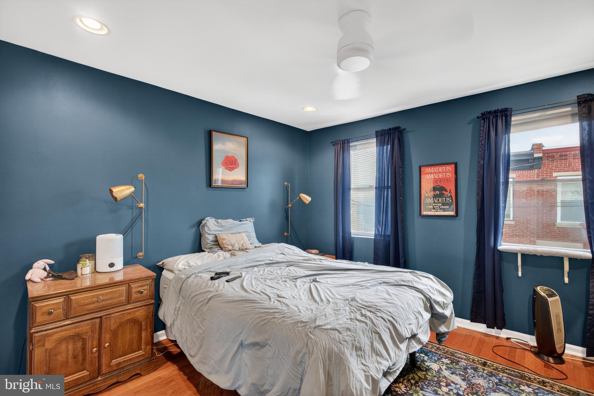 1424 S ORIANNA STREET