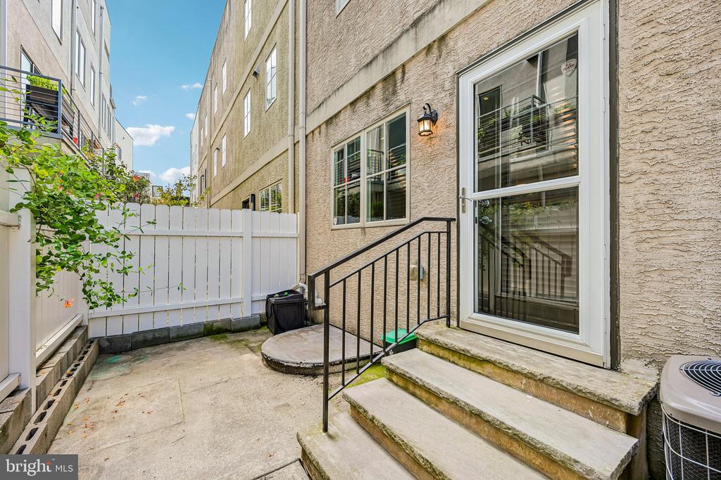 119 FEDERAL STREET