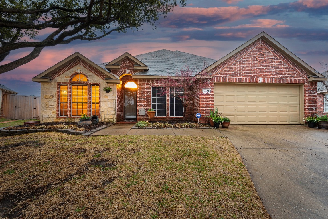 8101 Sawgrass Lane
