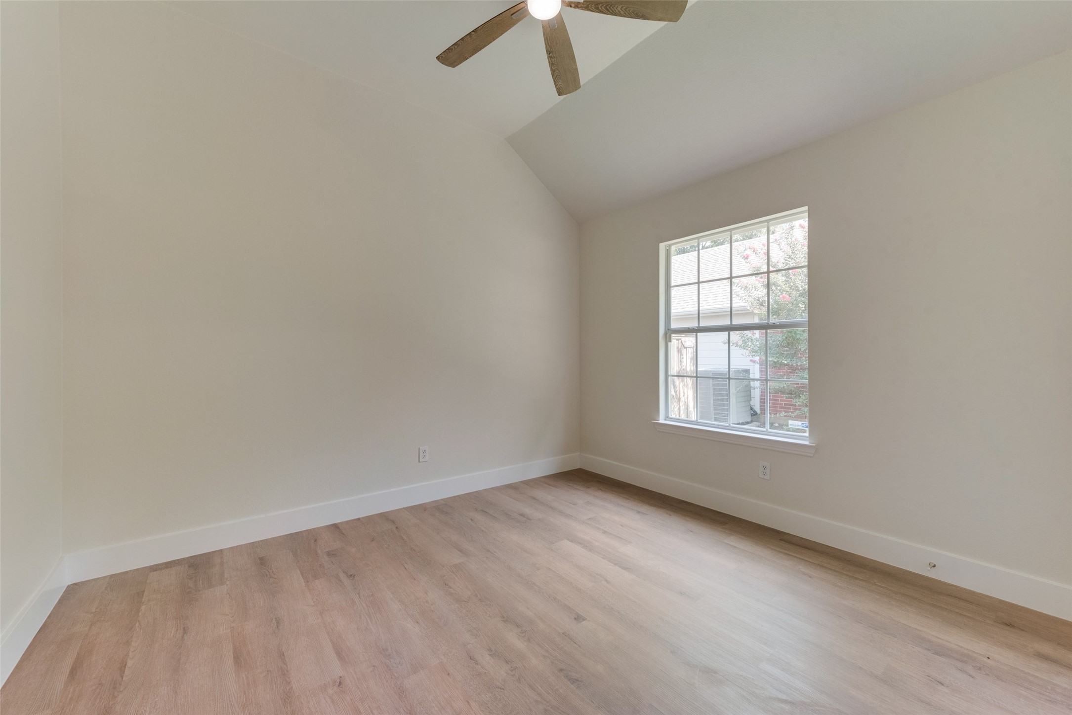 3613 Apple Blossom Lane