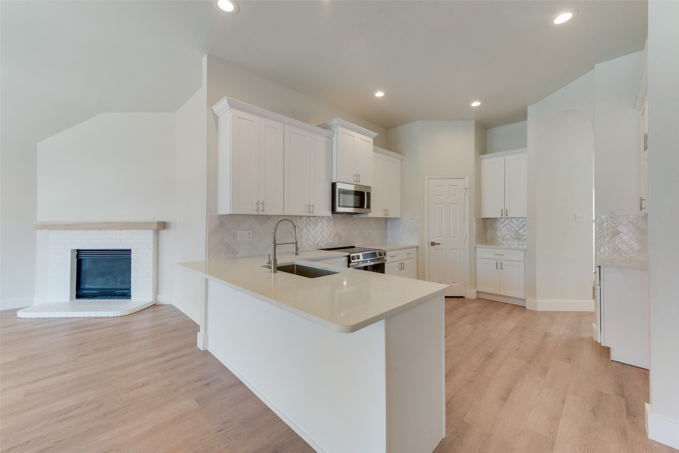 3613 Apple Blossom Lane