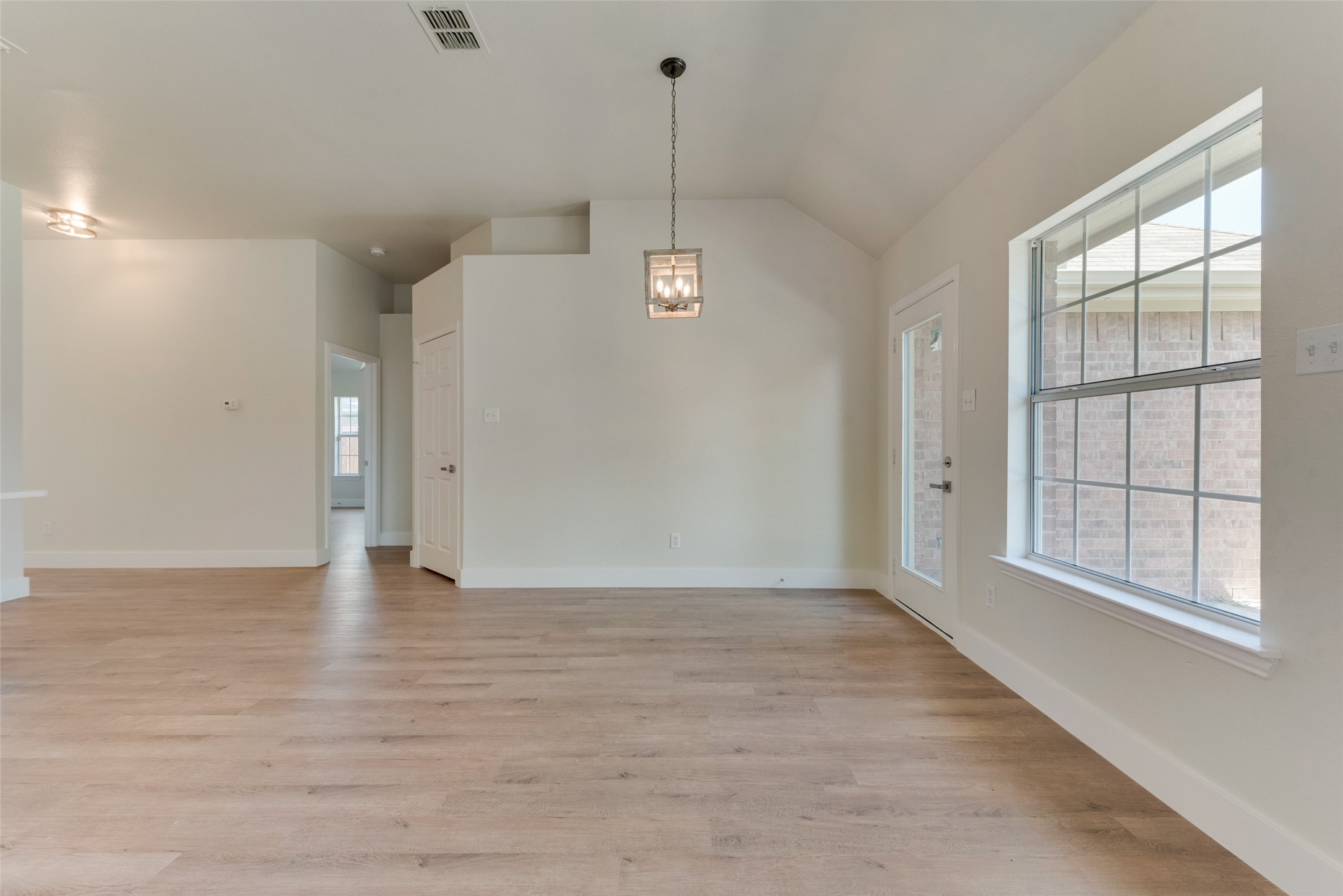 3613 Apple Blossom Lane