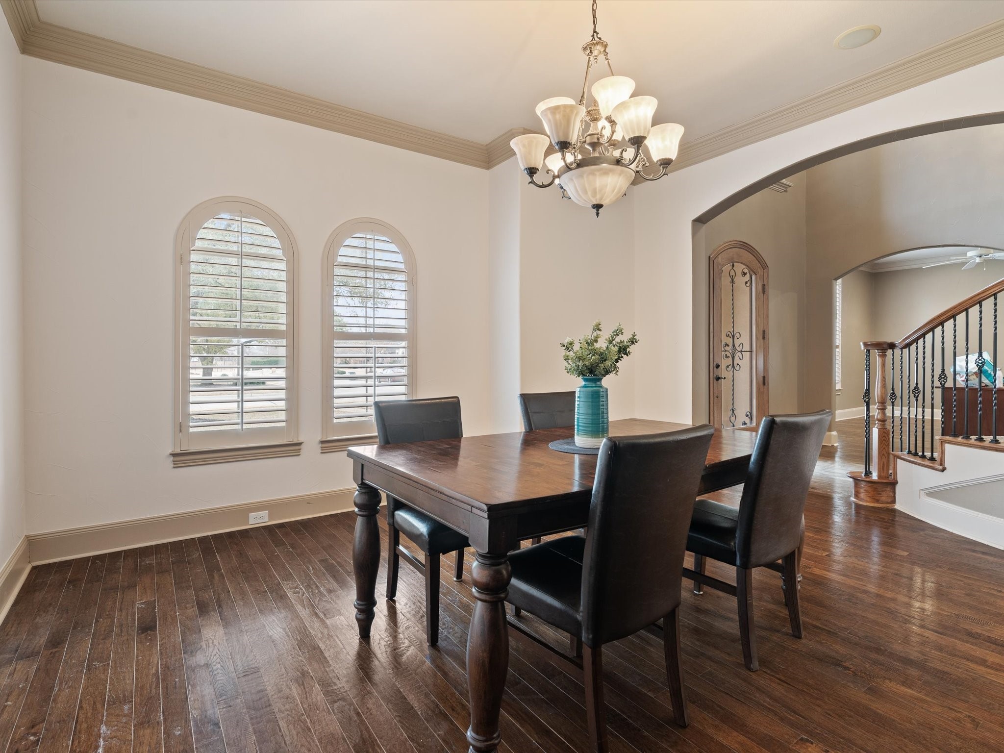920 Meandering Woods Drive