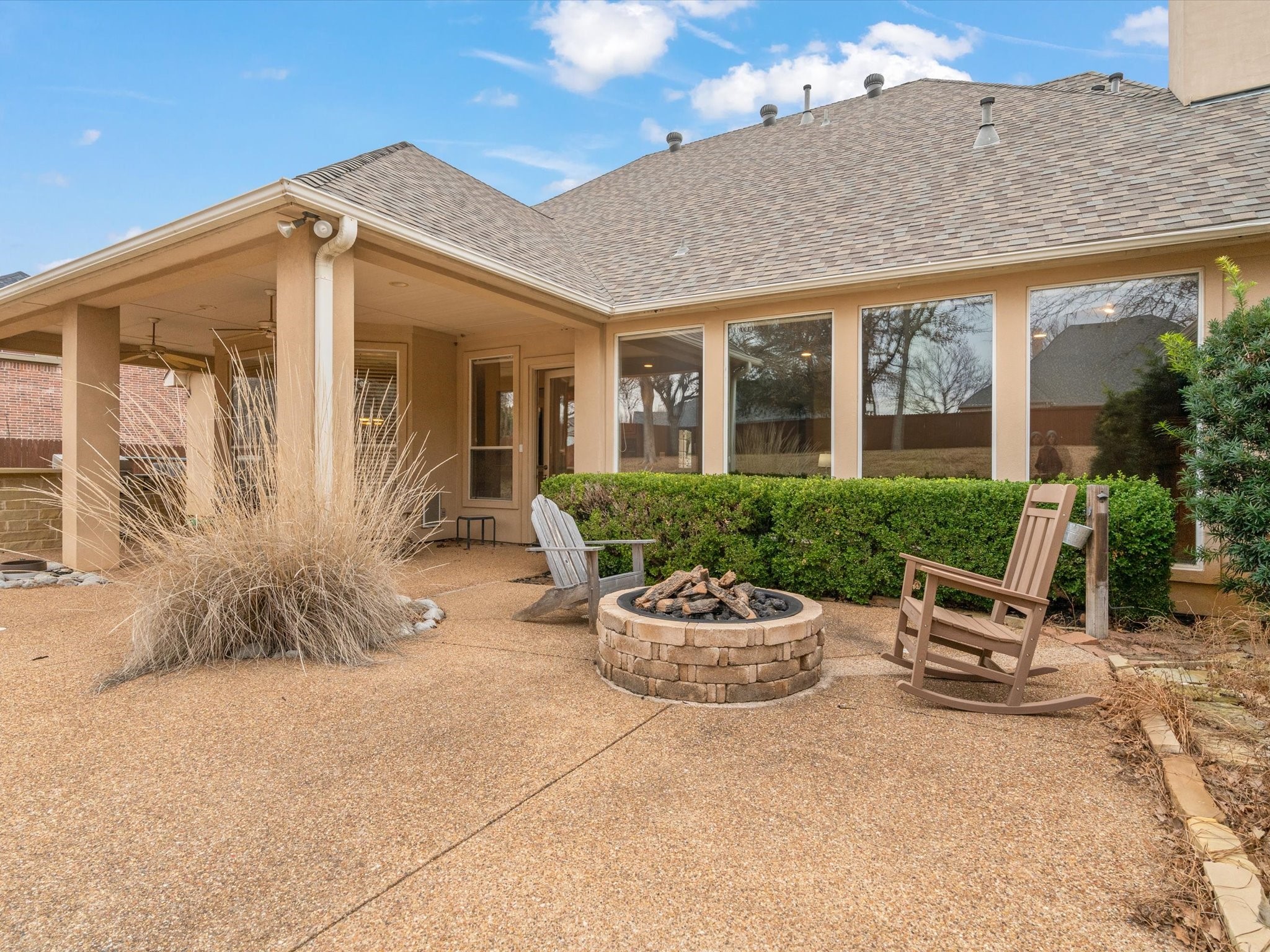 920 Meandering Woods Drive