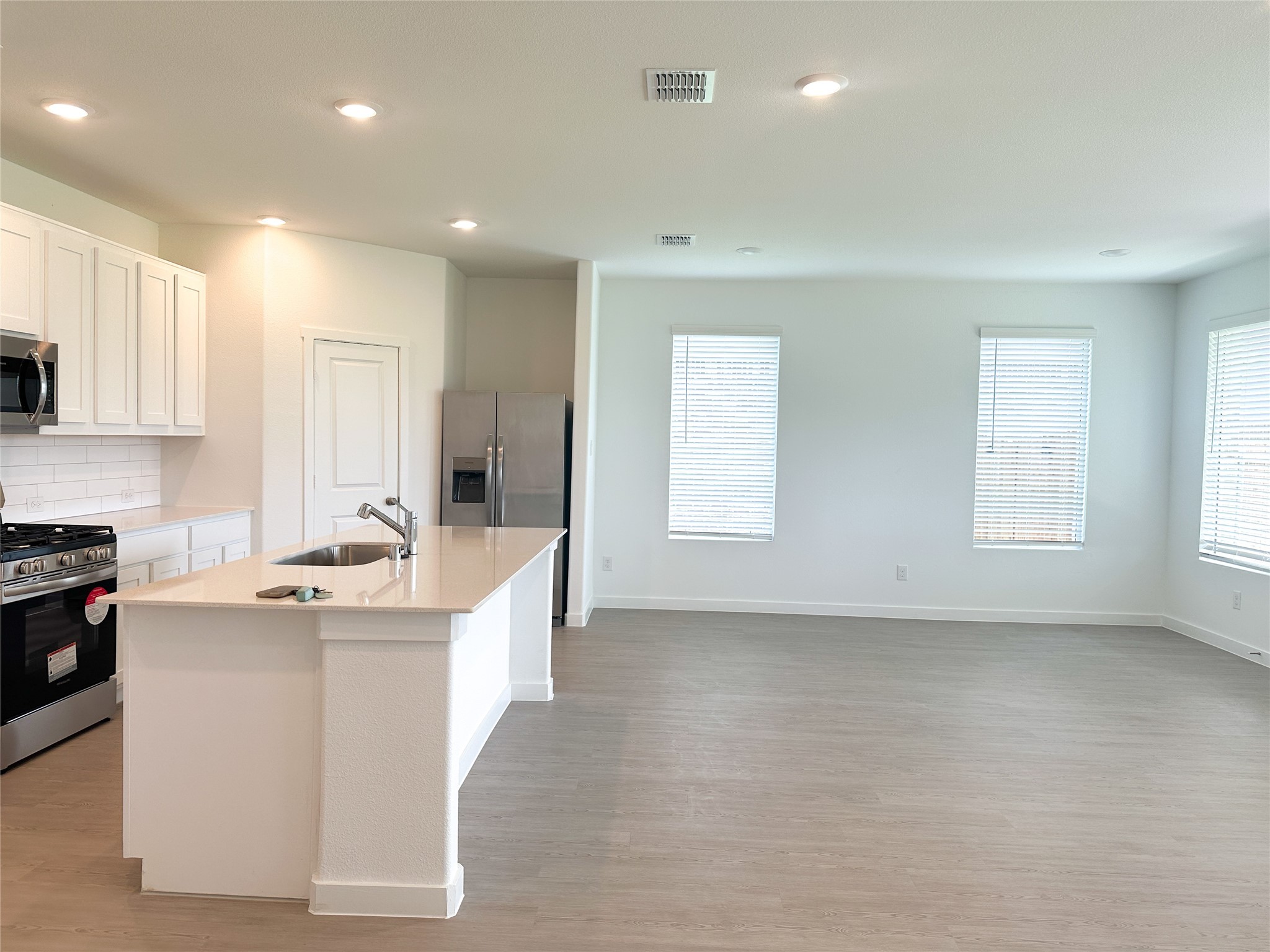 1328 Rockwell Drive