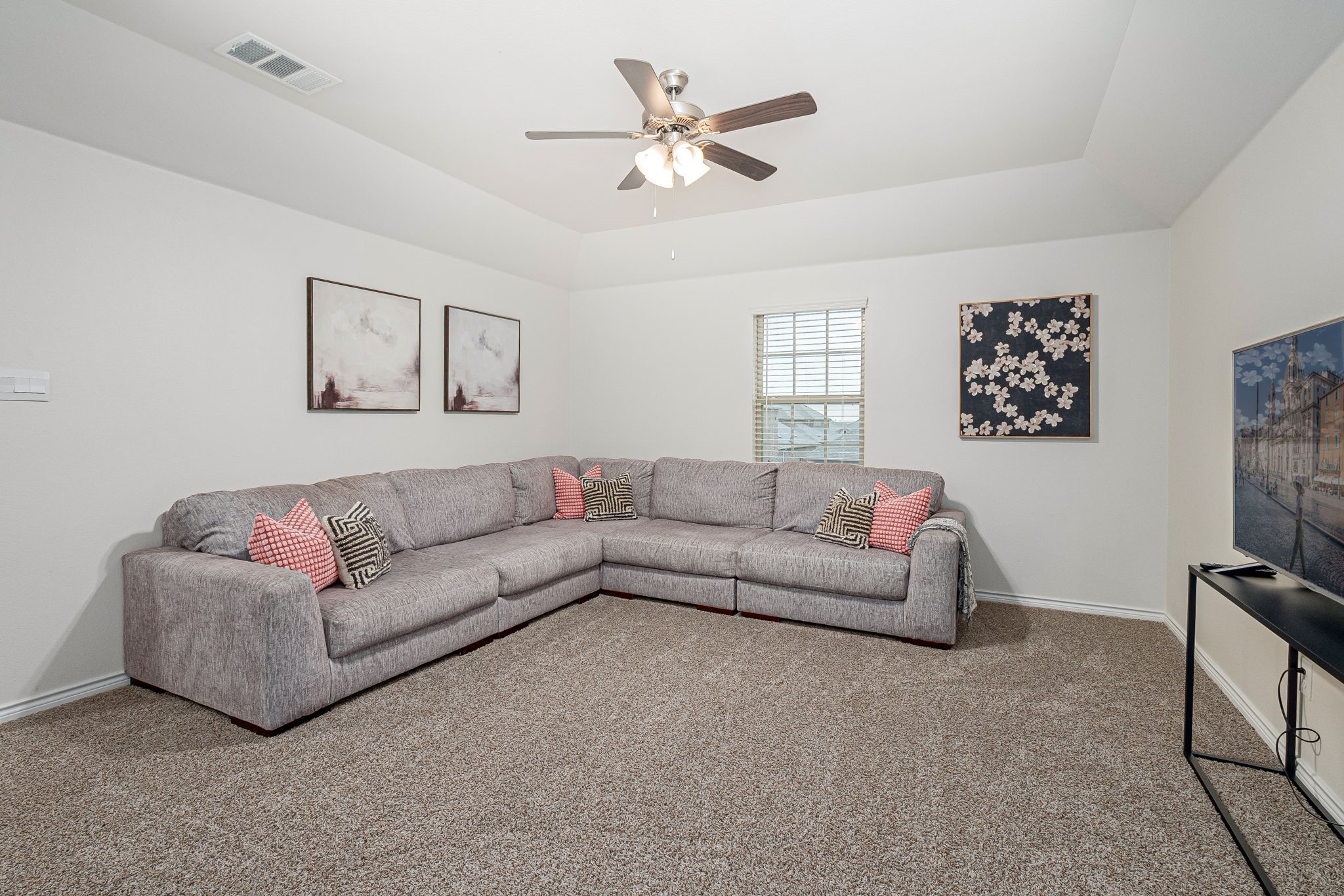 10125 Autumn Leaves Lane