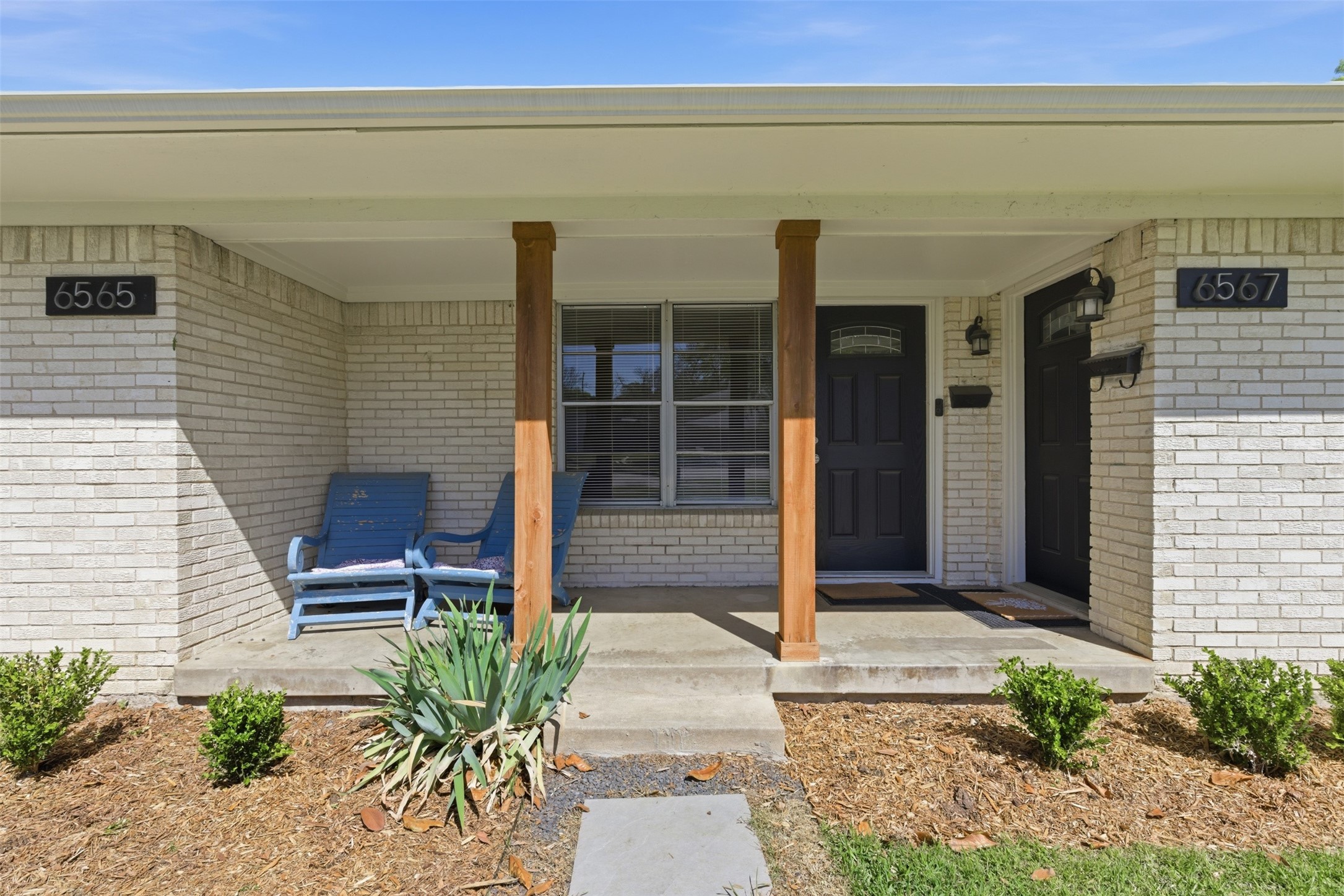 6565 Ascot Lane