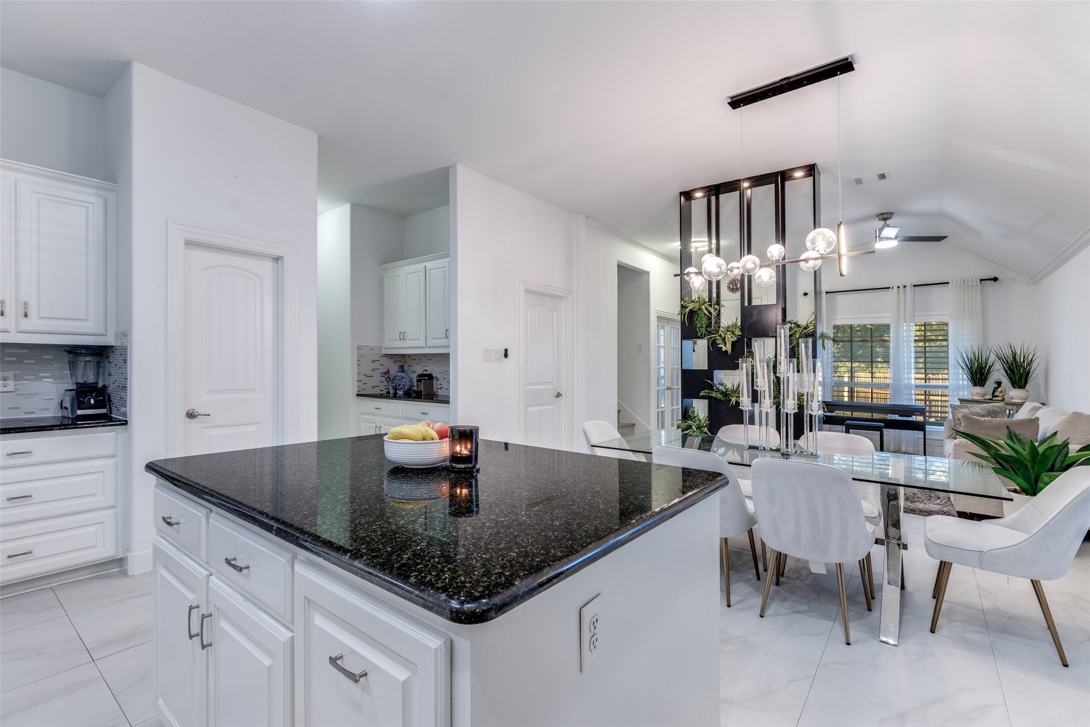 10501 Old Dawson Court