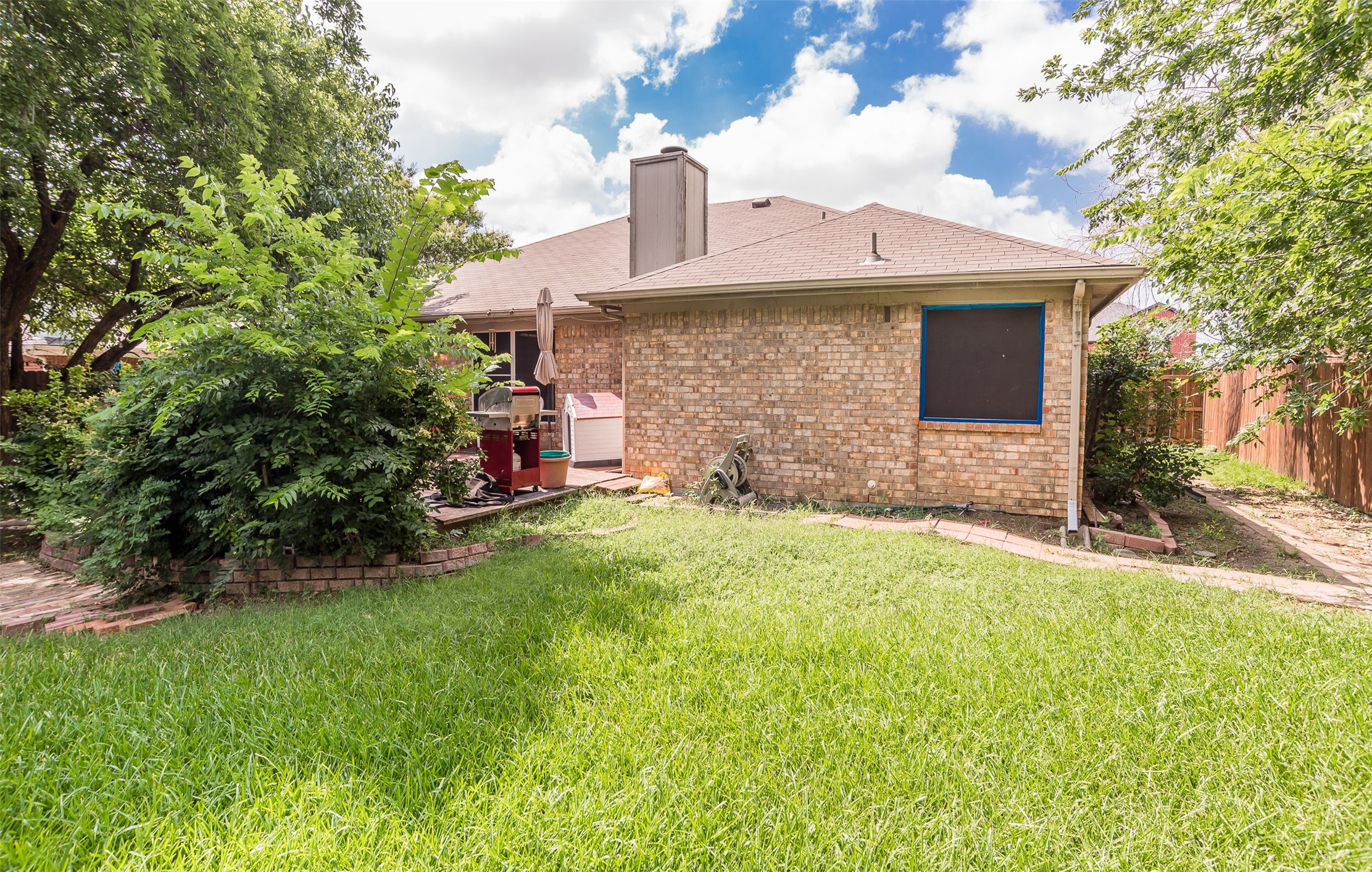 911 W Lynn Creek Drive