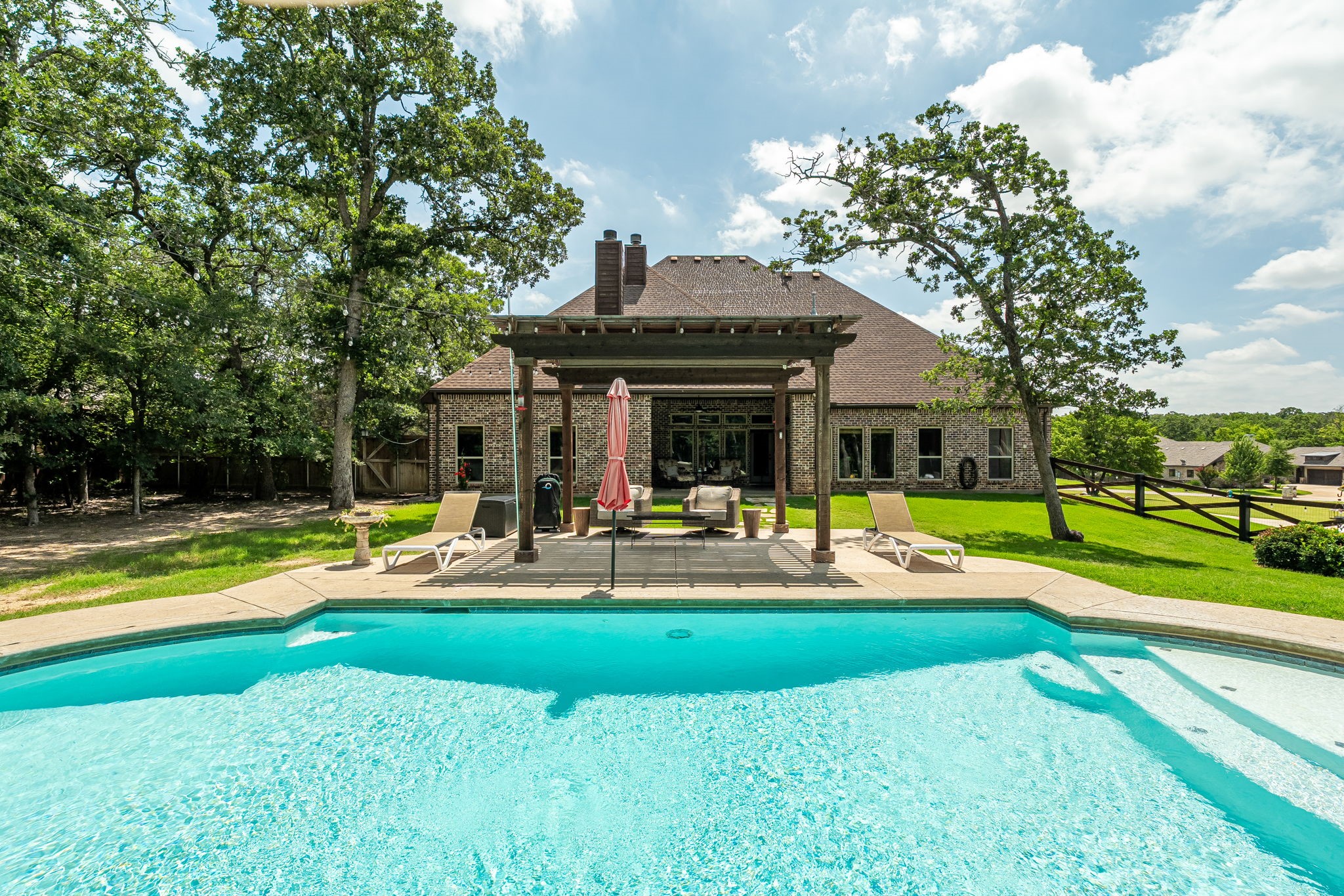 6701 Blackjack Oaks Road
