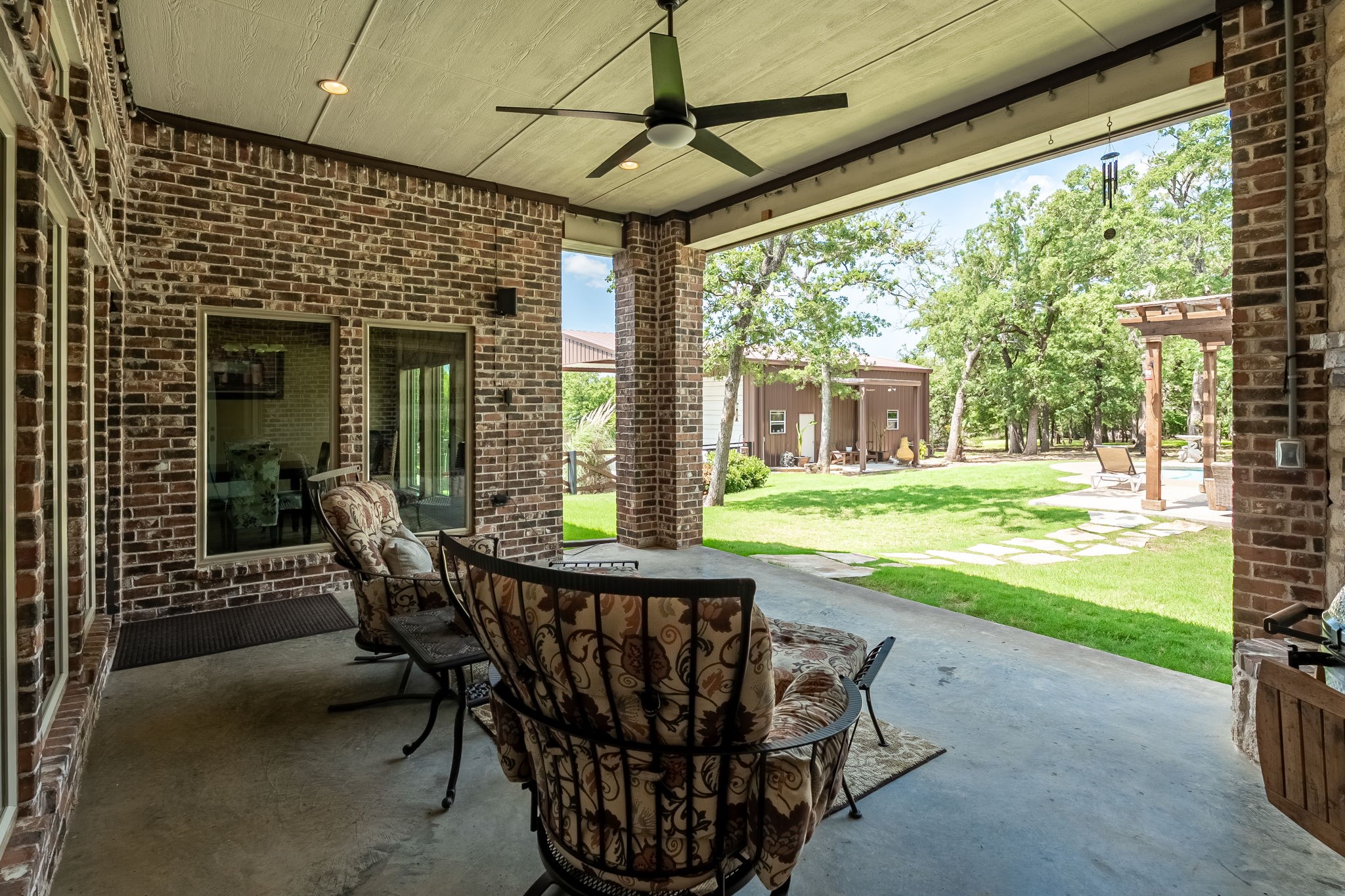 6701 Blackjack Oaks Road