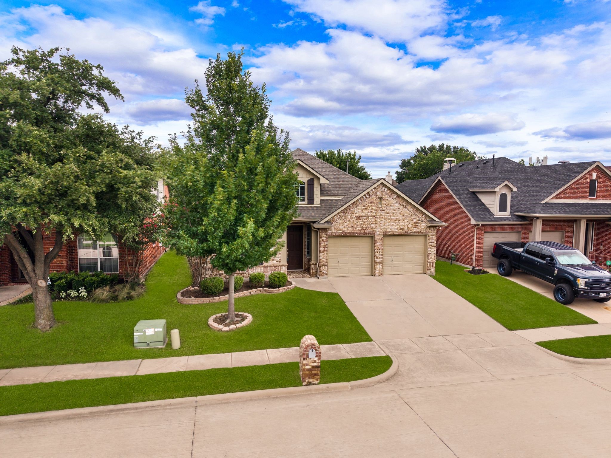 3153 Fox Hollow Drive