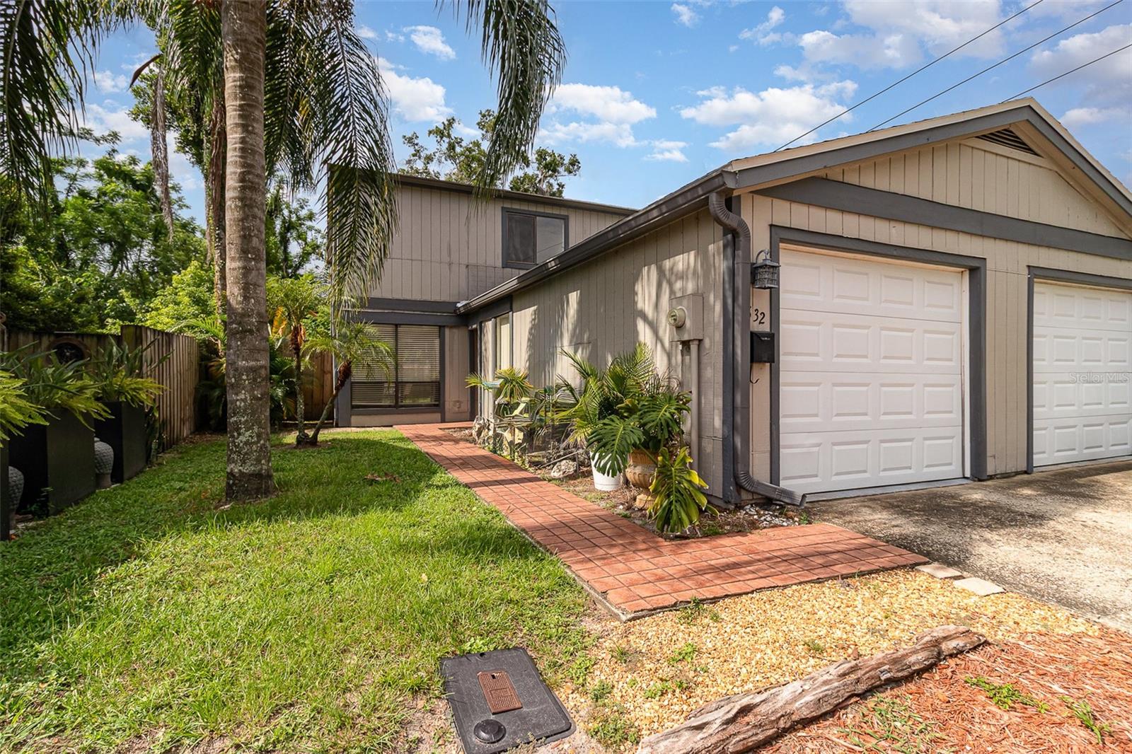 832 PARK LAKE PL #6A