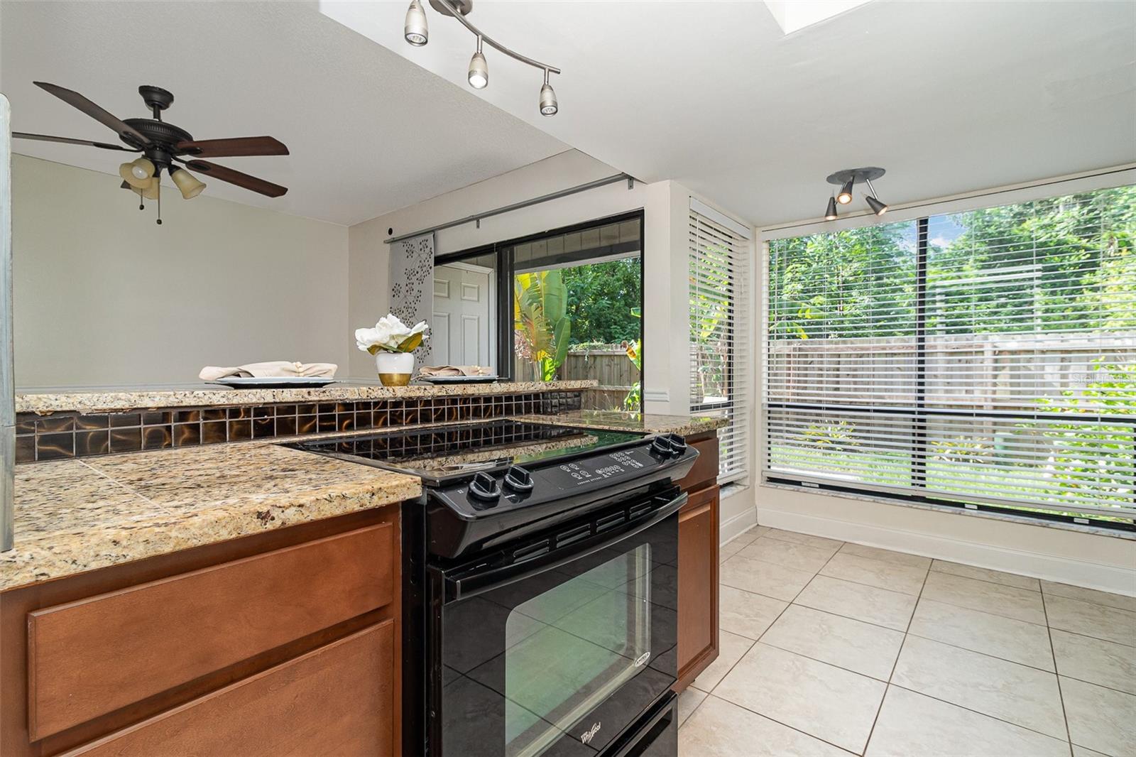 832 PARK LAKE PL #6A