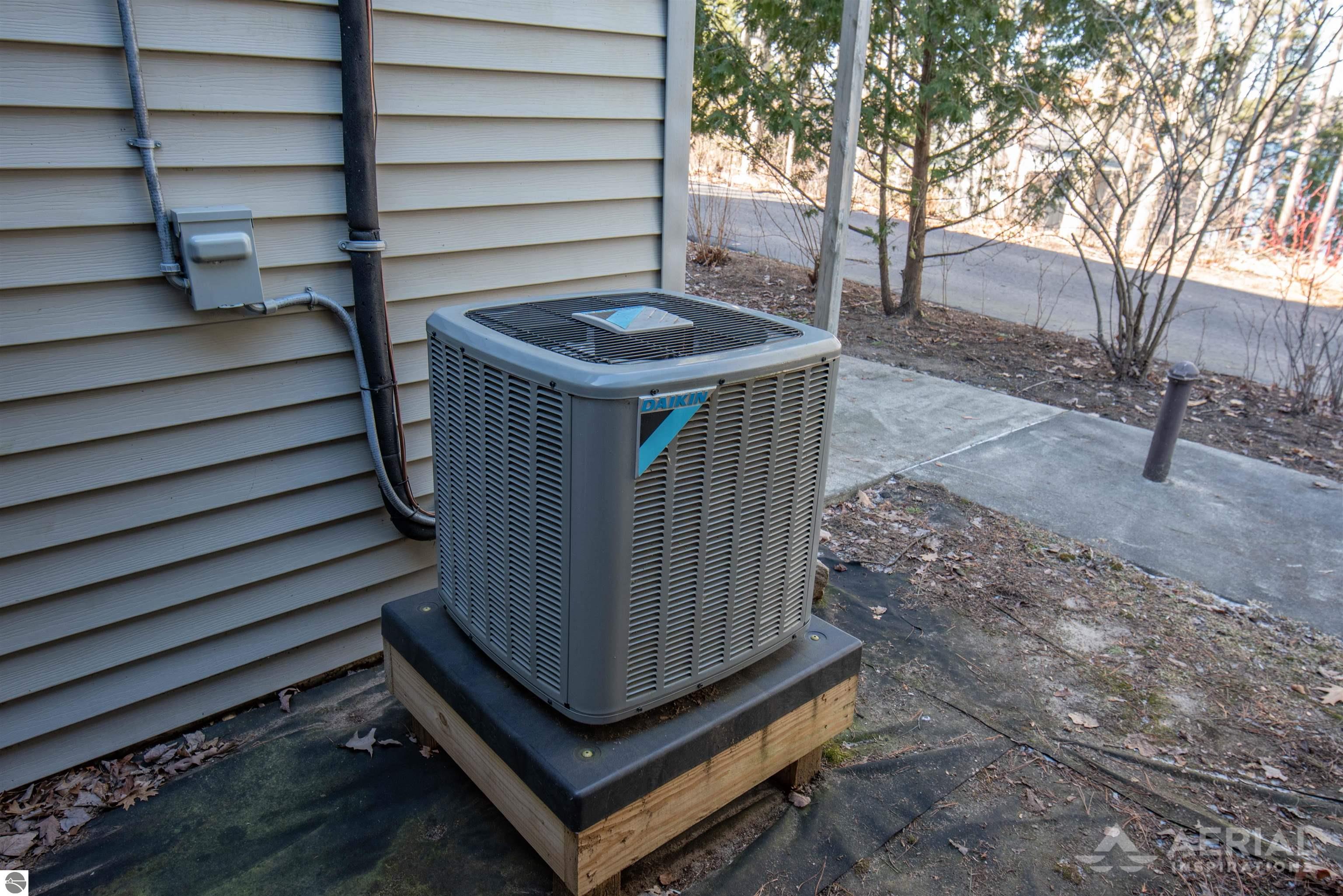 1968 Indianwood Trail