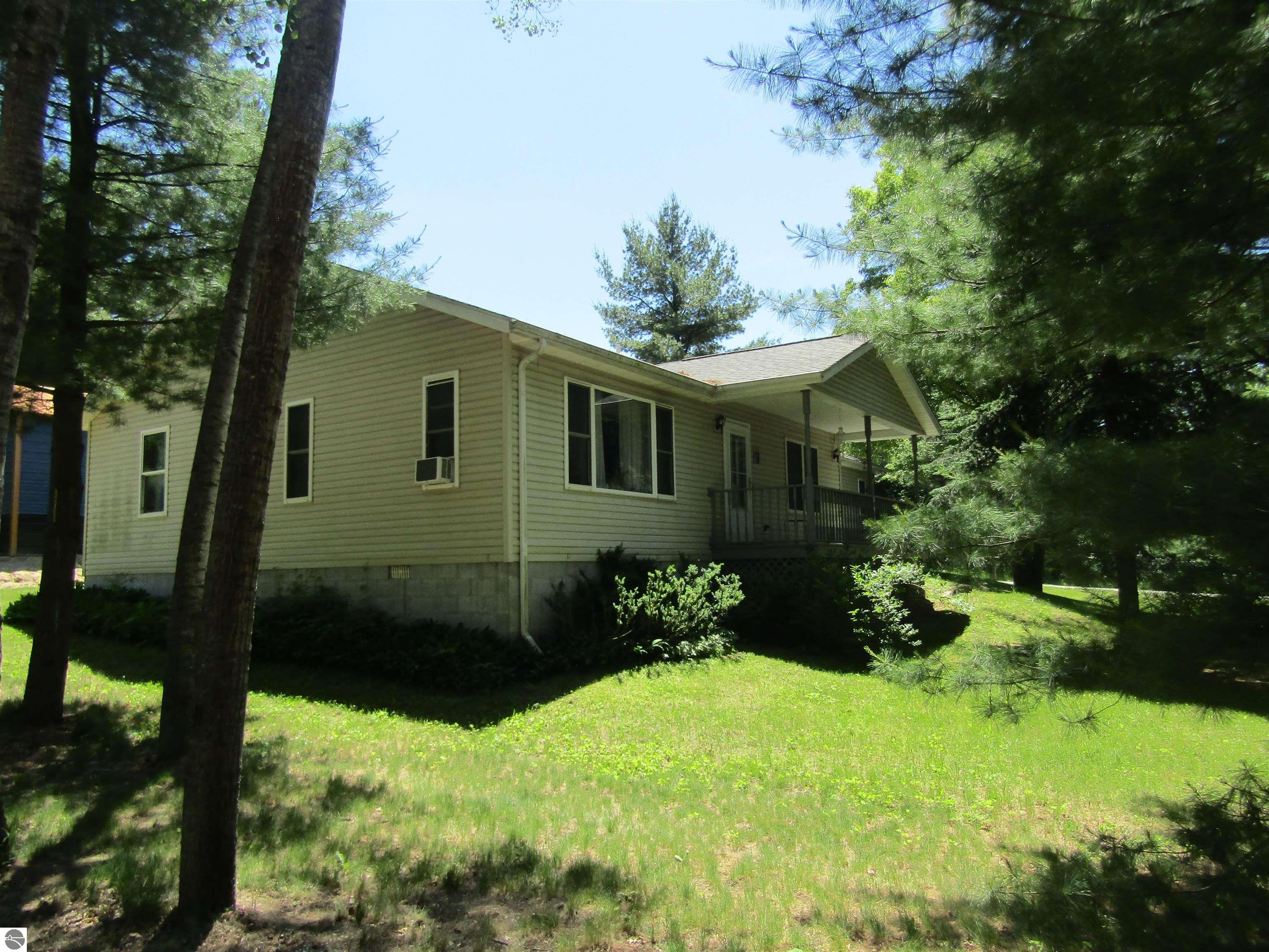 2911 Totem Cross Road