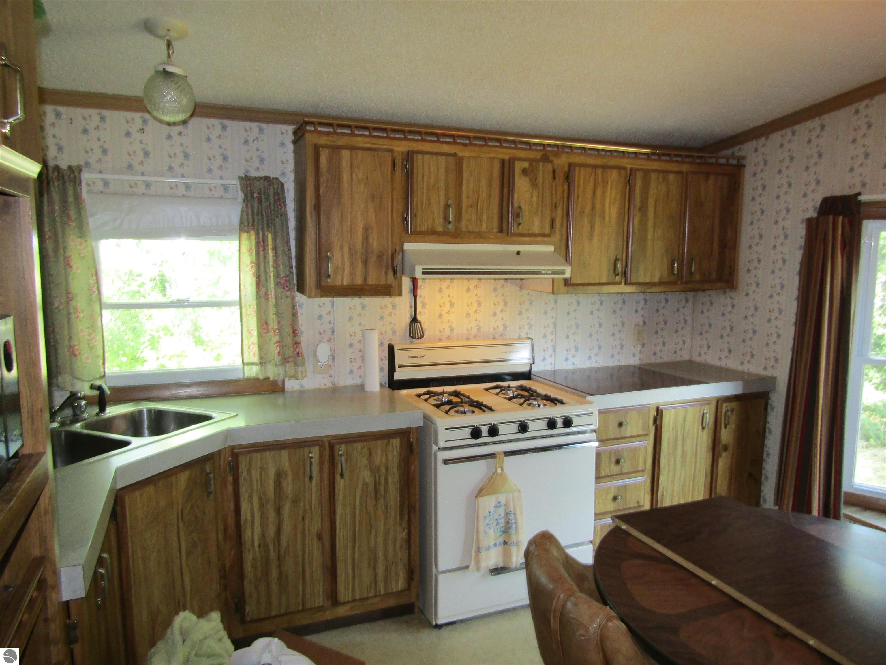 1065 Schemp Road