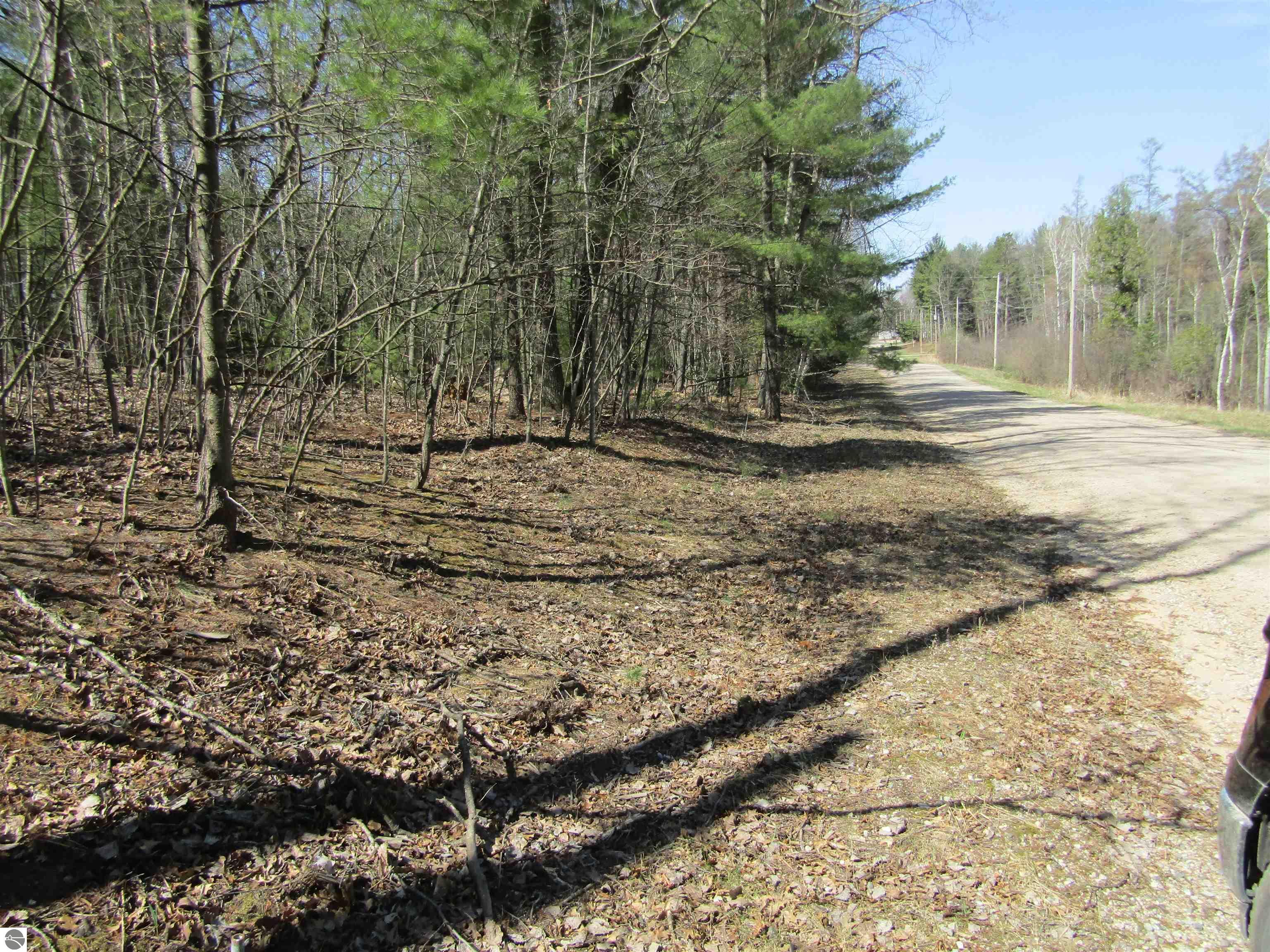 00_VL Onondaga Trail