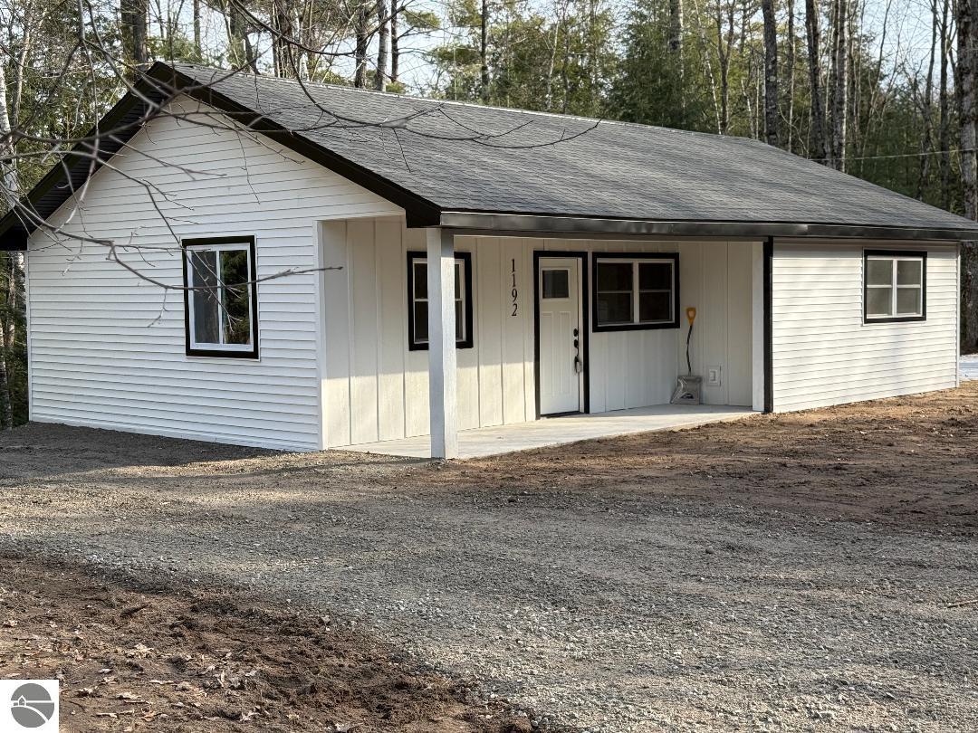 1192 Little Creek Road, SE