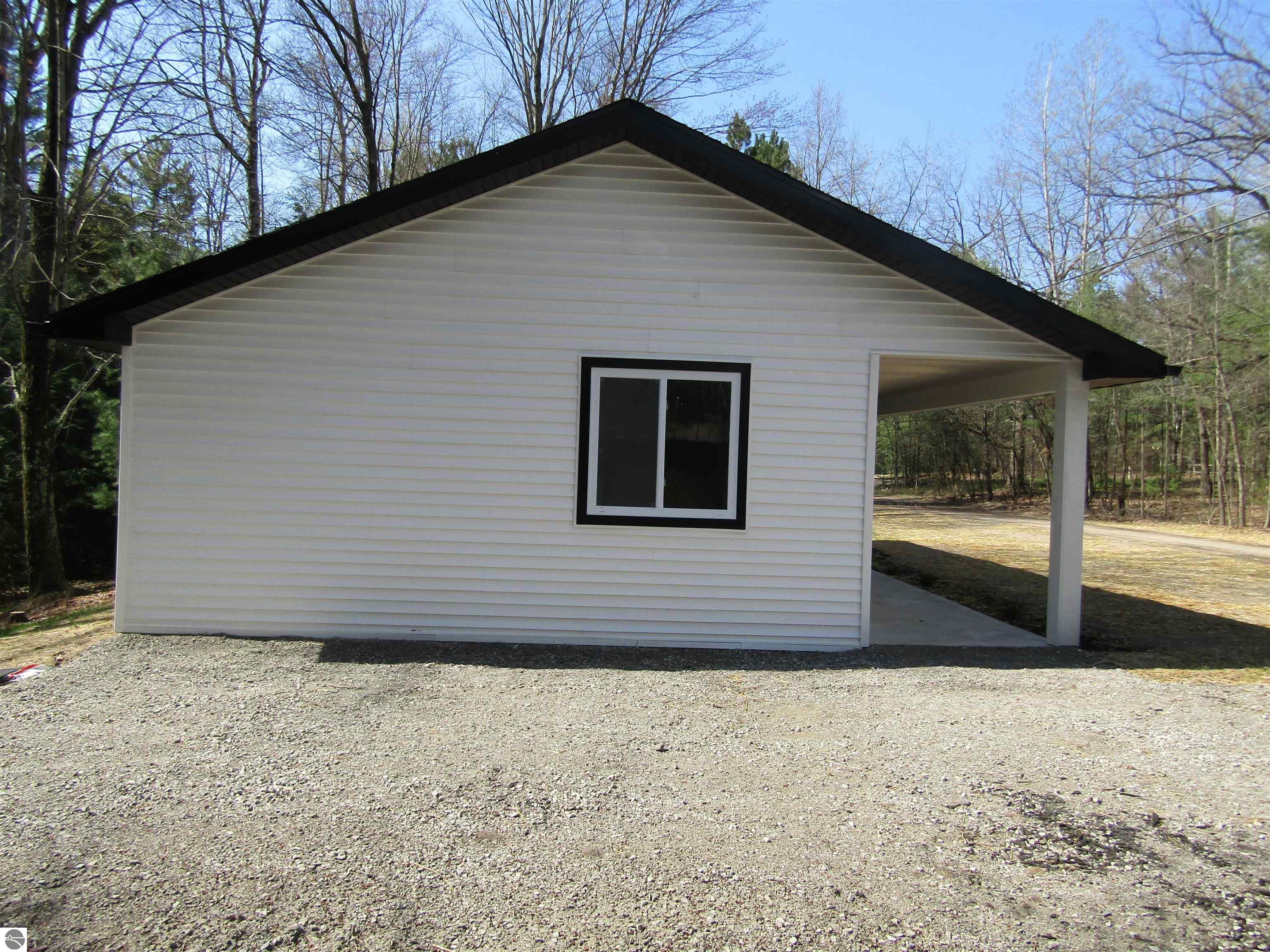1192 Little Creek Road, SE