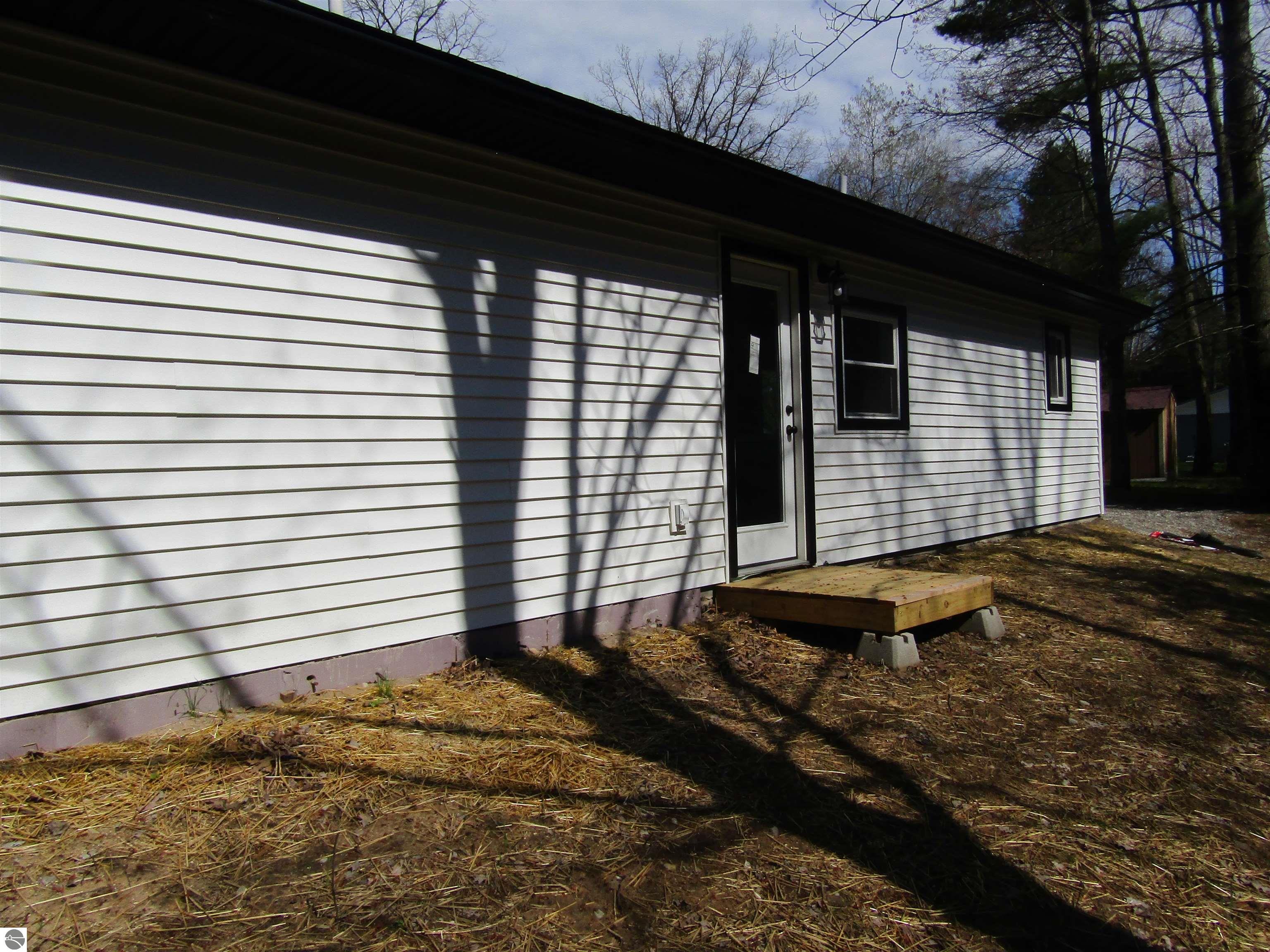 1192 Little Creek Road, SE