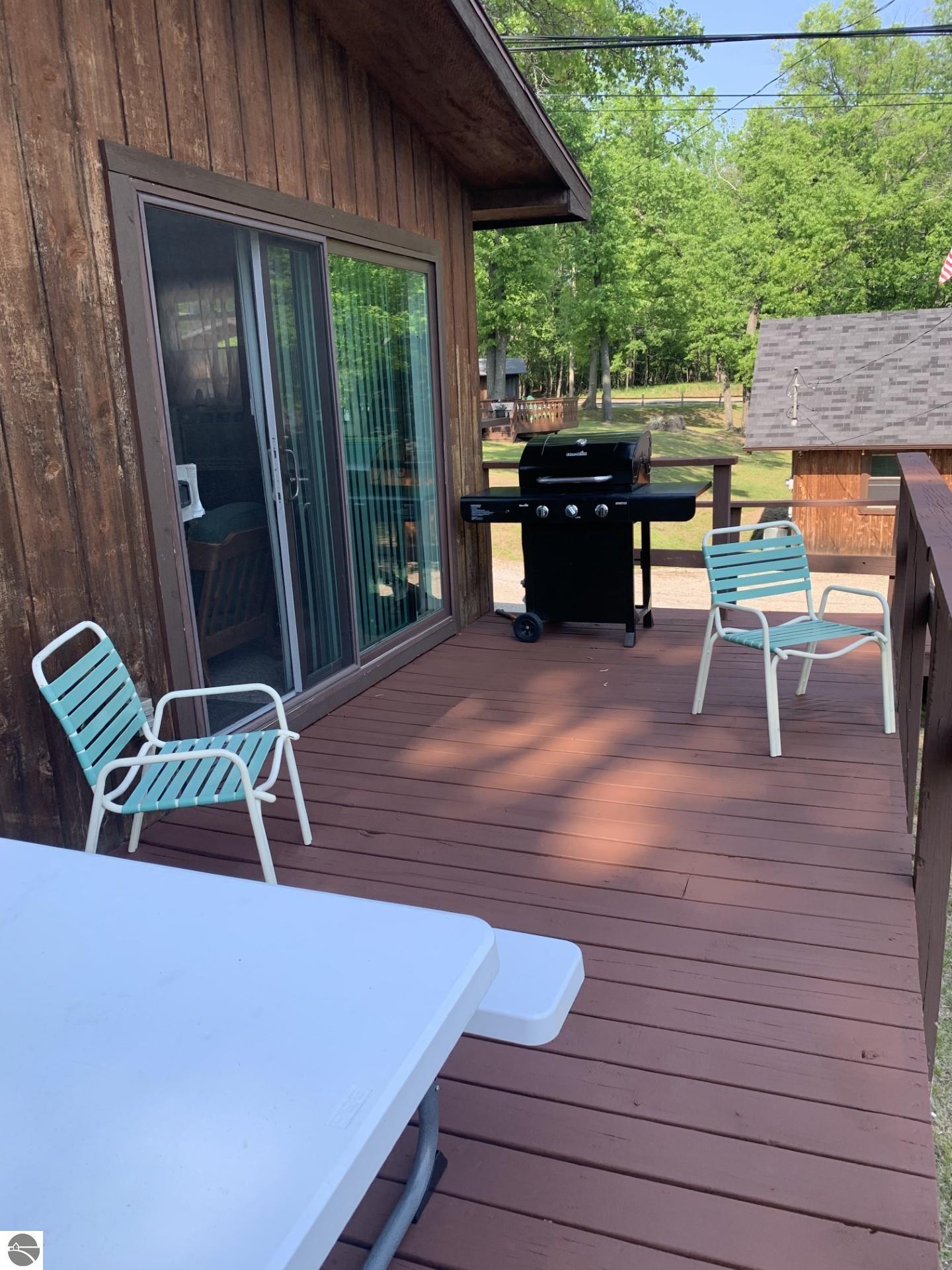 2052 N Ogemaw Trail