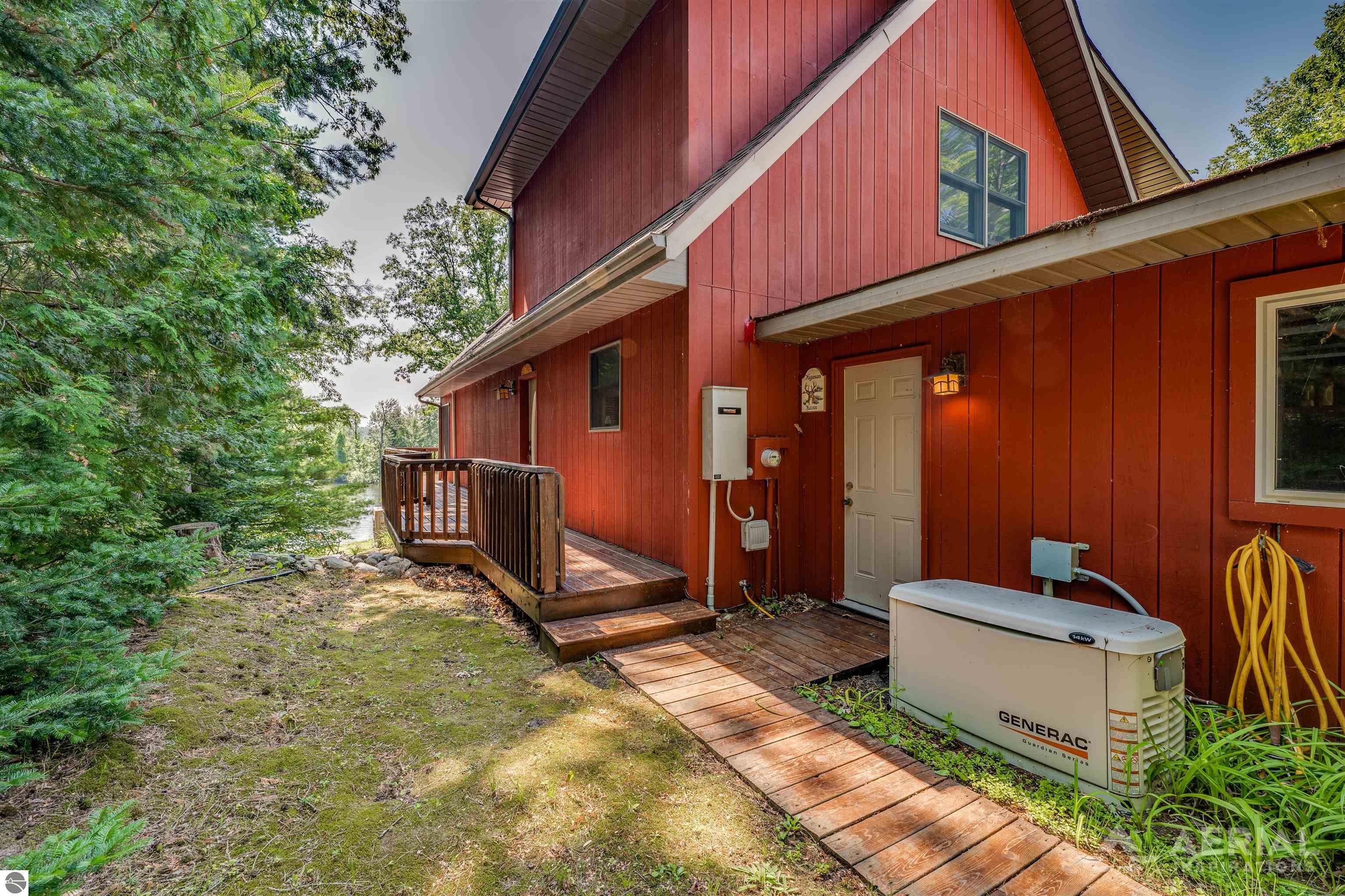 1995 Indianwood Trail