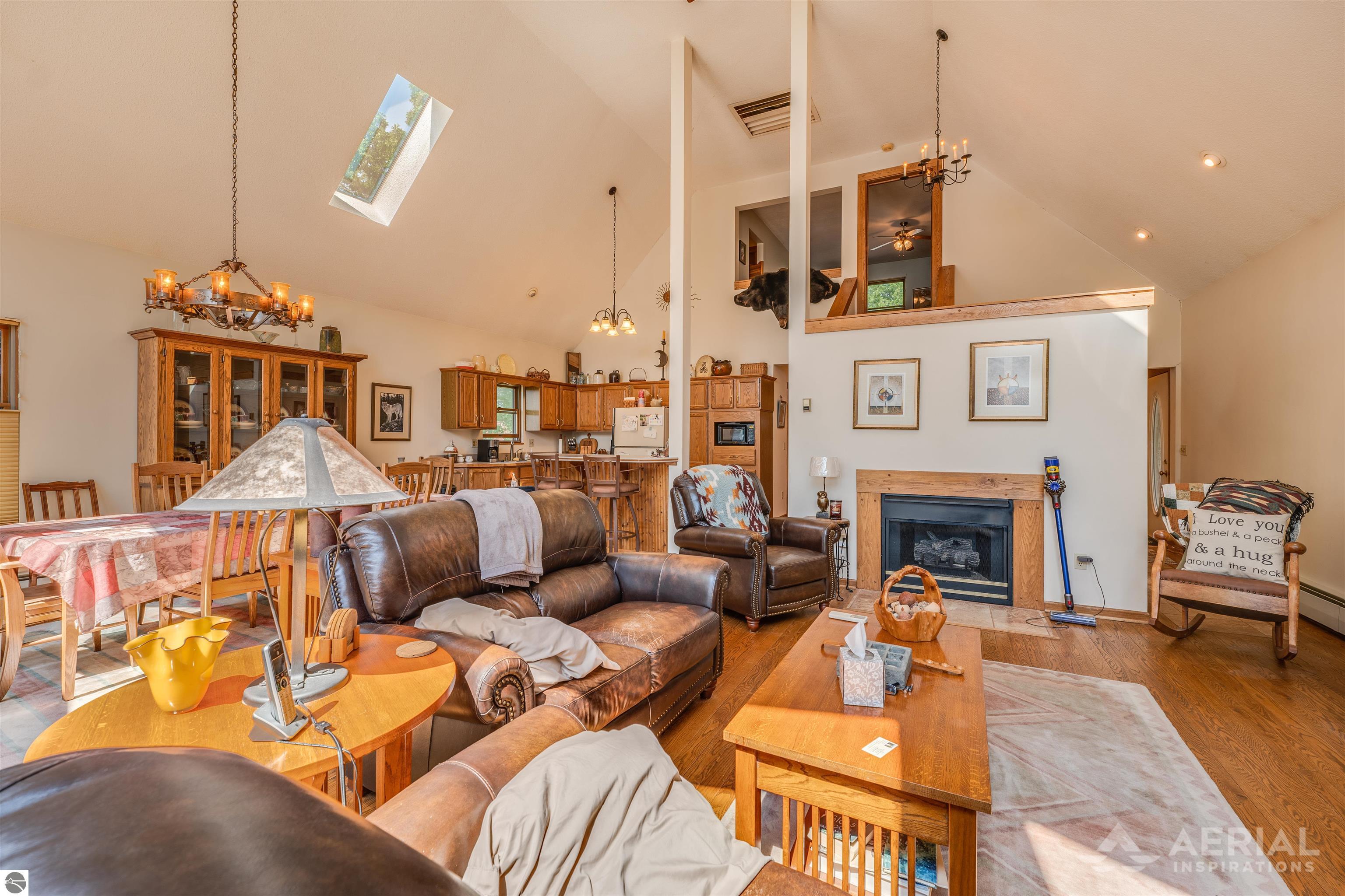 1995 Indianwood Trail