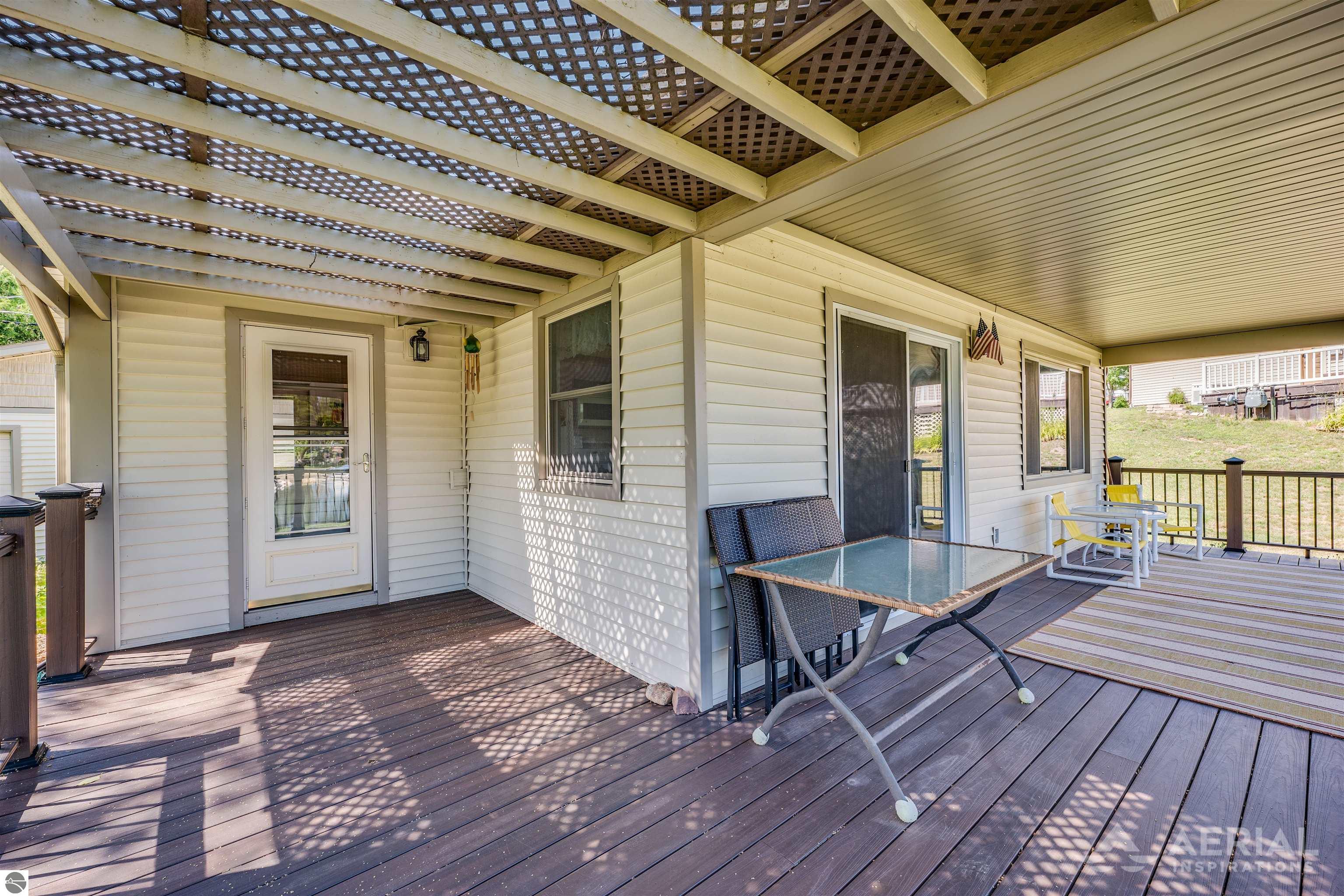 1580 N Ogemaw Trail