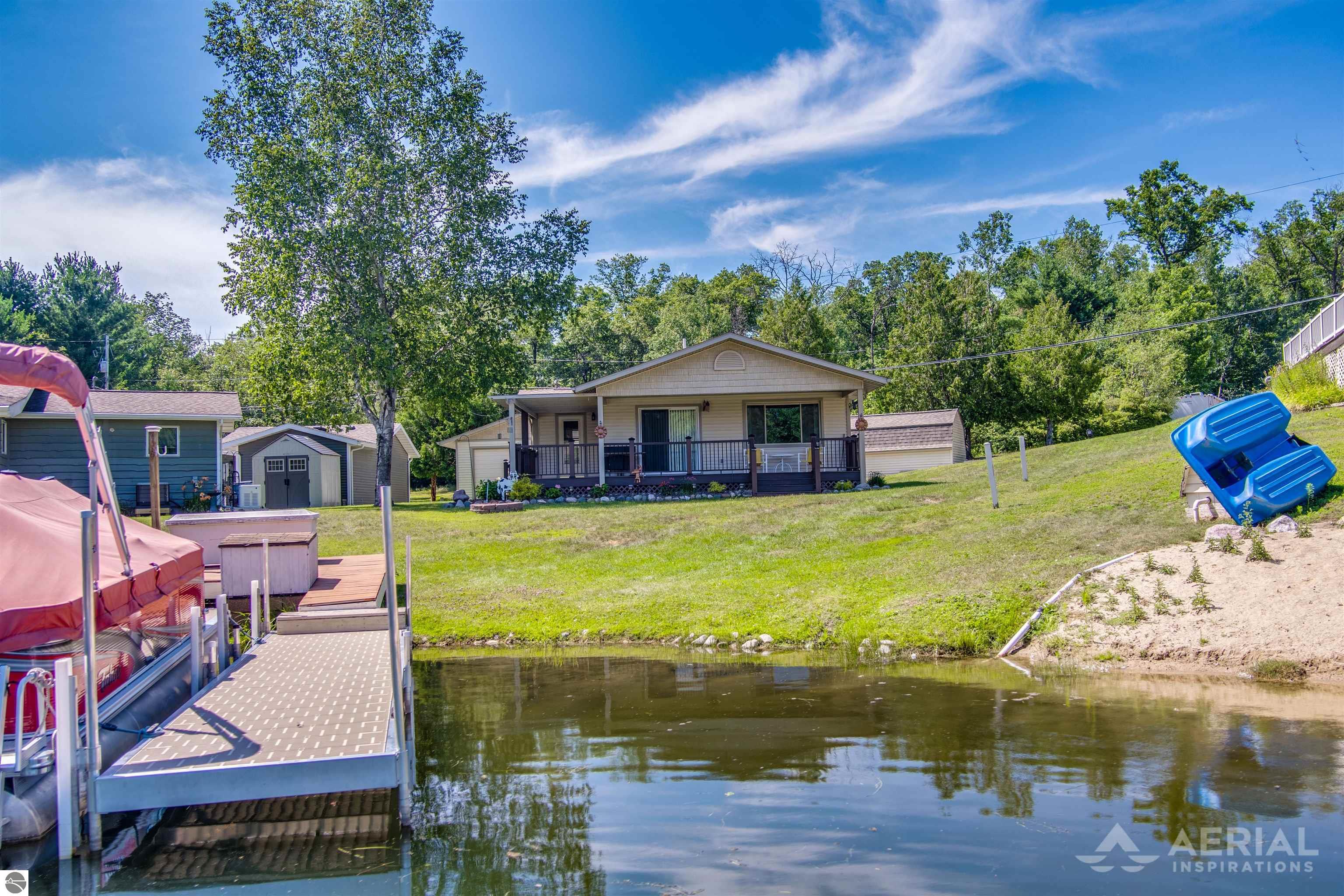 1580 N Ogemaw Trail