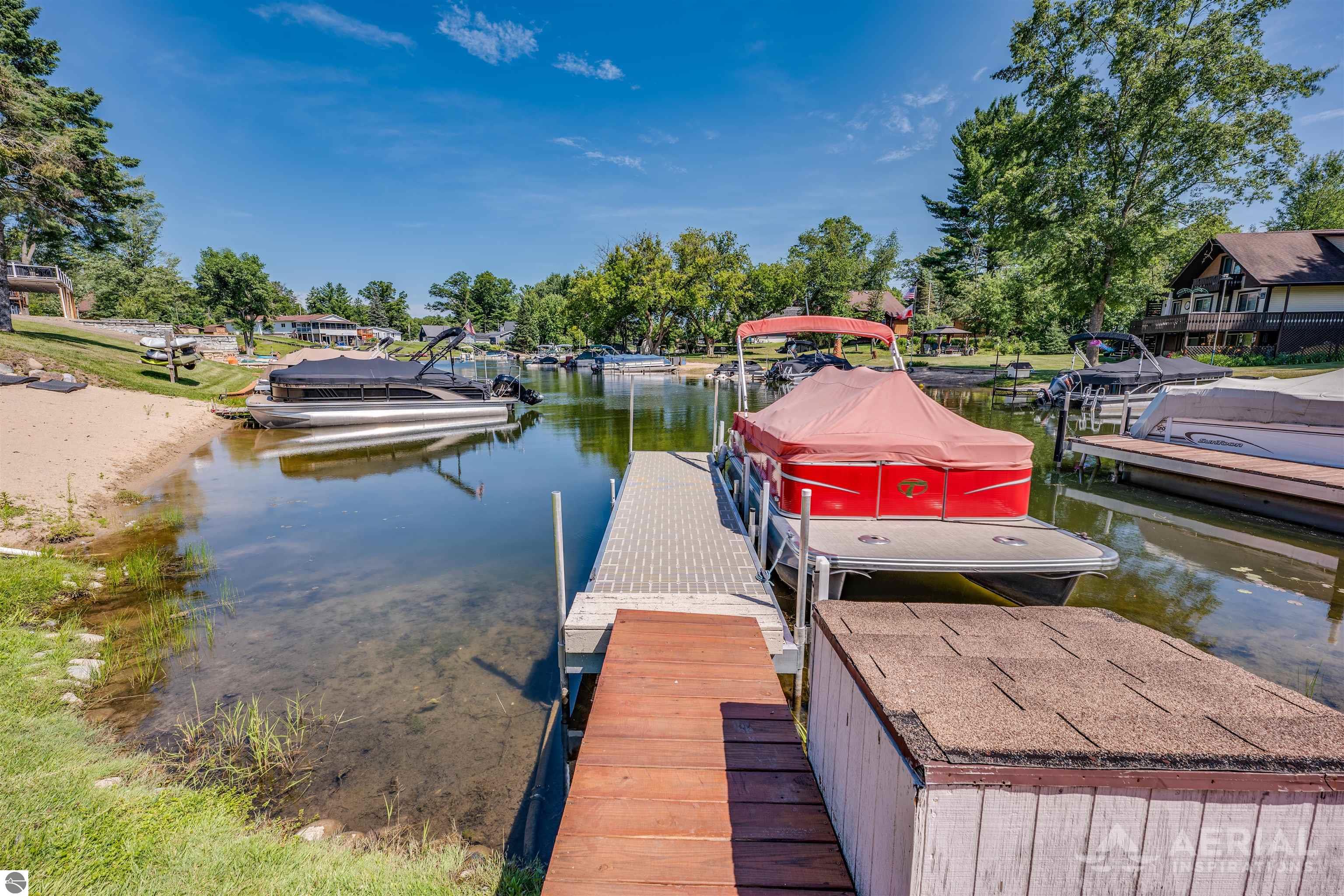1580 N Ogemaw Trail