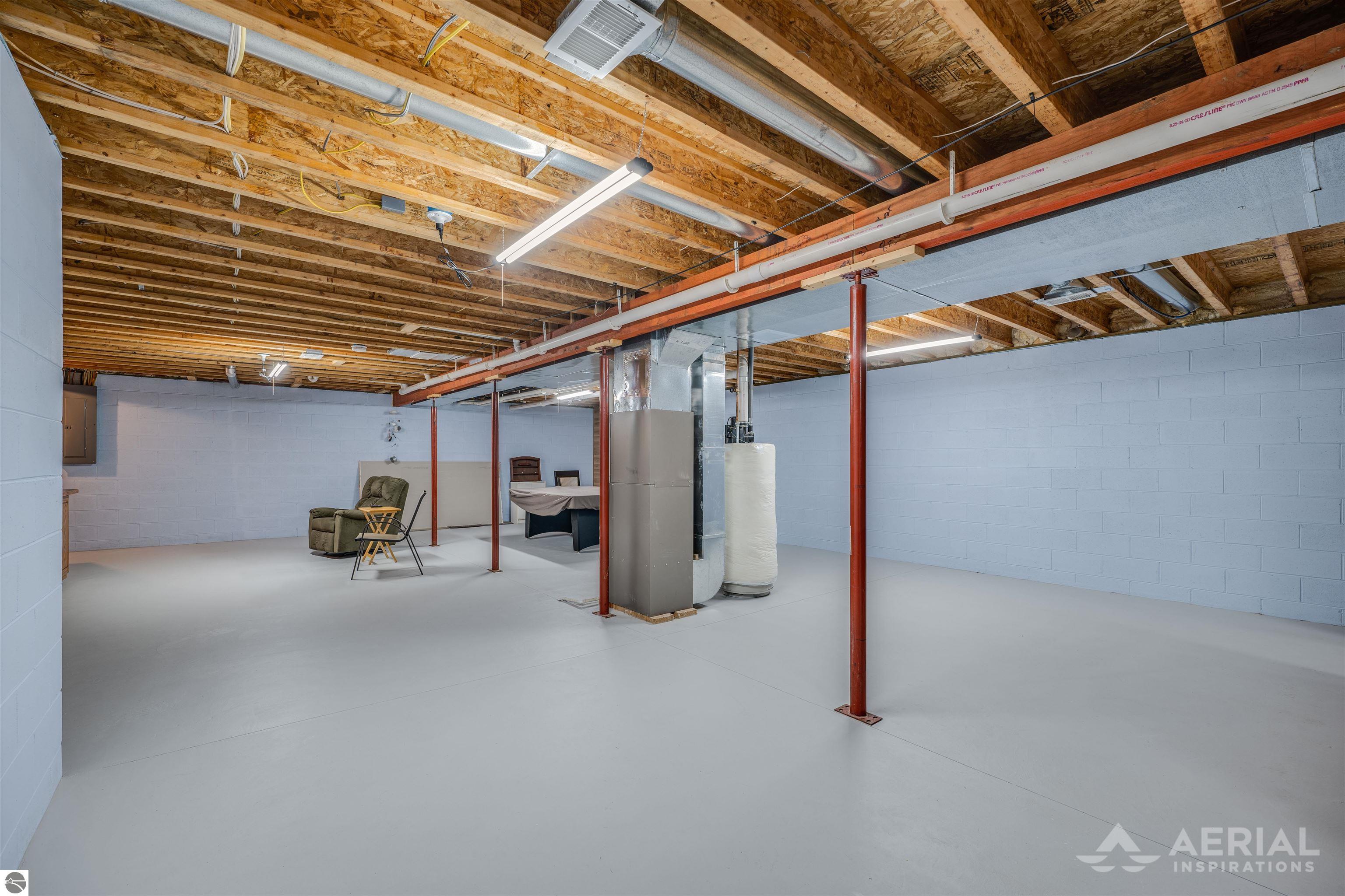 2811 Rifle River Trail