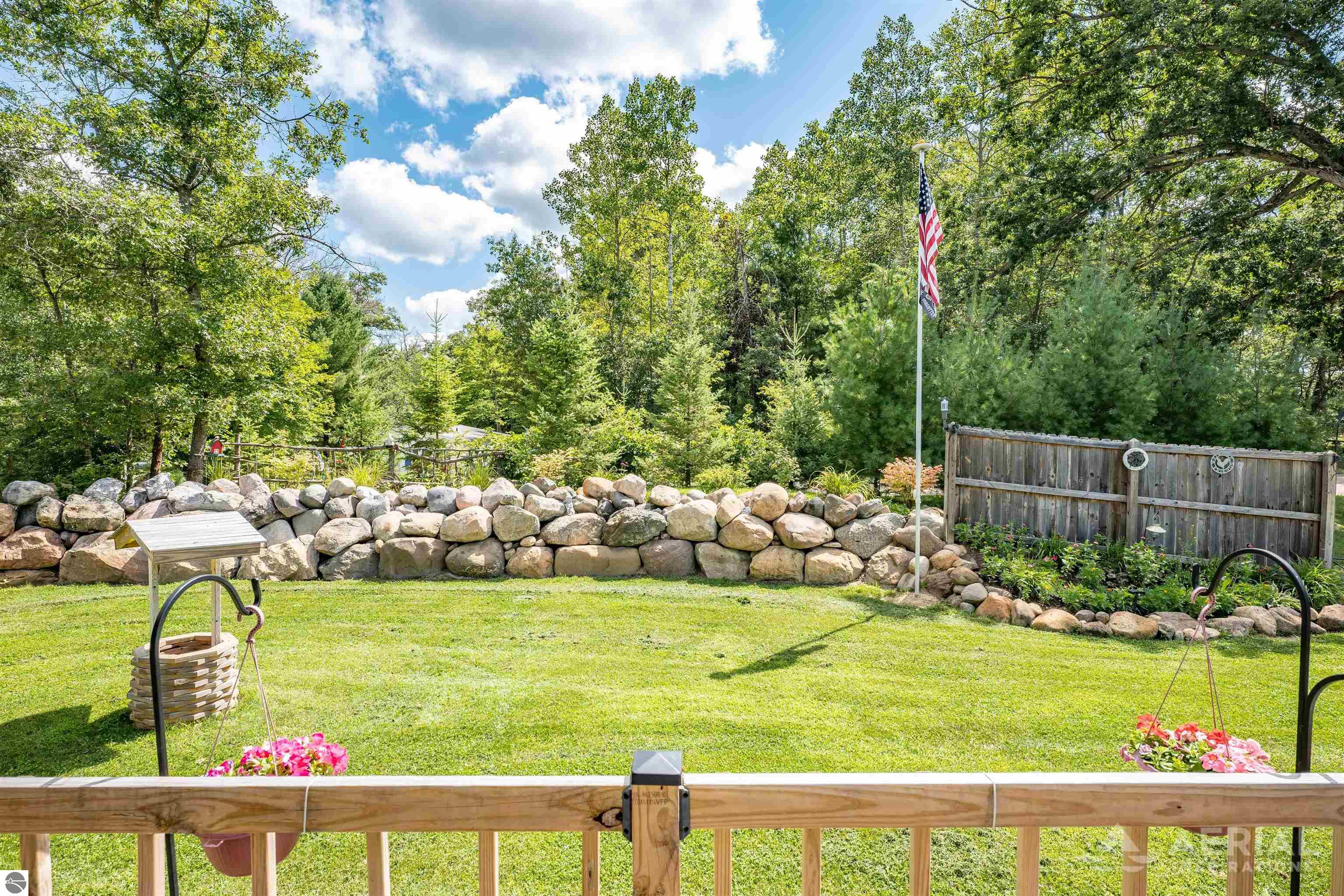 2811 Rifle River Trail